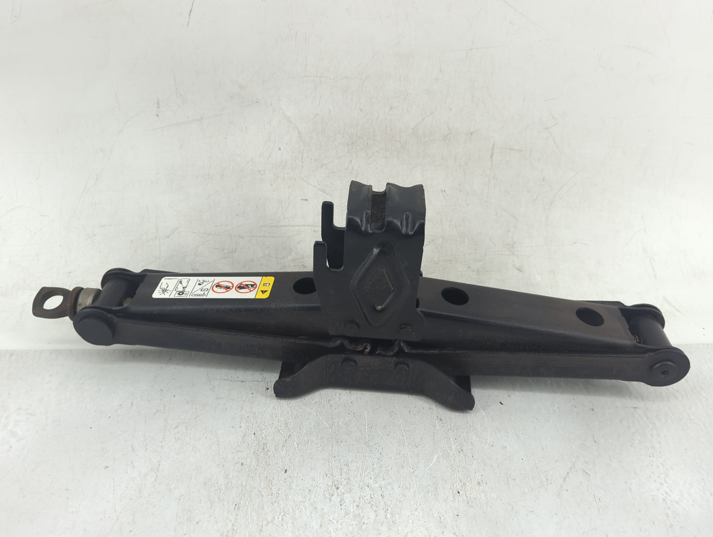 2013 Jeep Grand Cherokee Spare Scissor Car Jack Black - Oemusedautoparts1.com