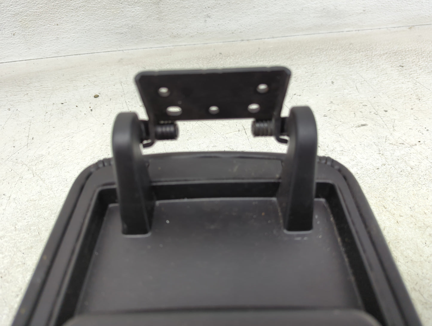 2011-2022 Jeep Grand Cherokee Center Console Armrest Cover Lid Fits Fits 2011 2012 2013 2014 2015 2022 OEM Used Auto Parts -