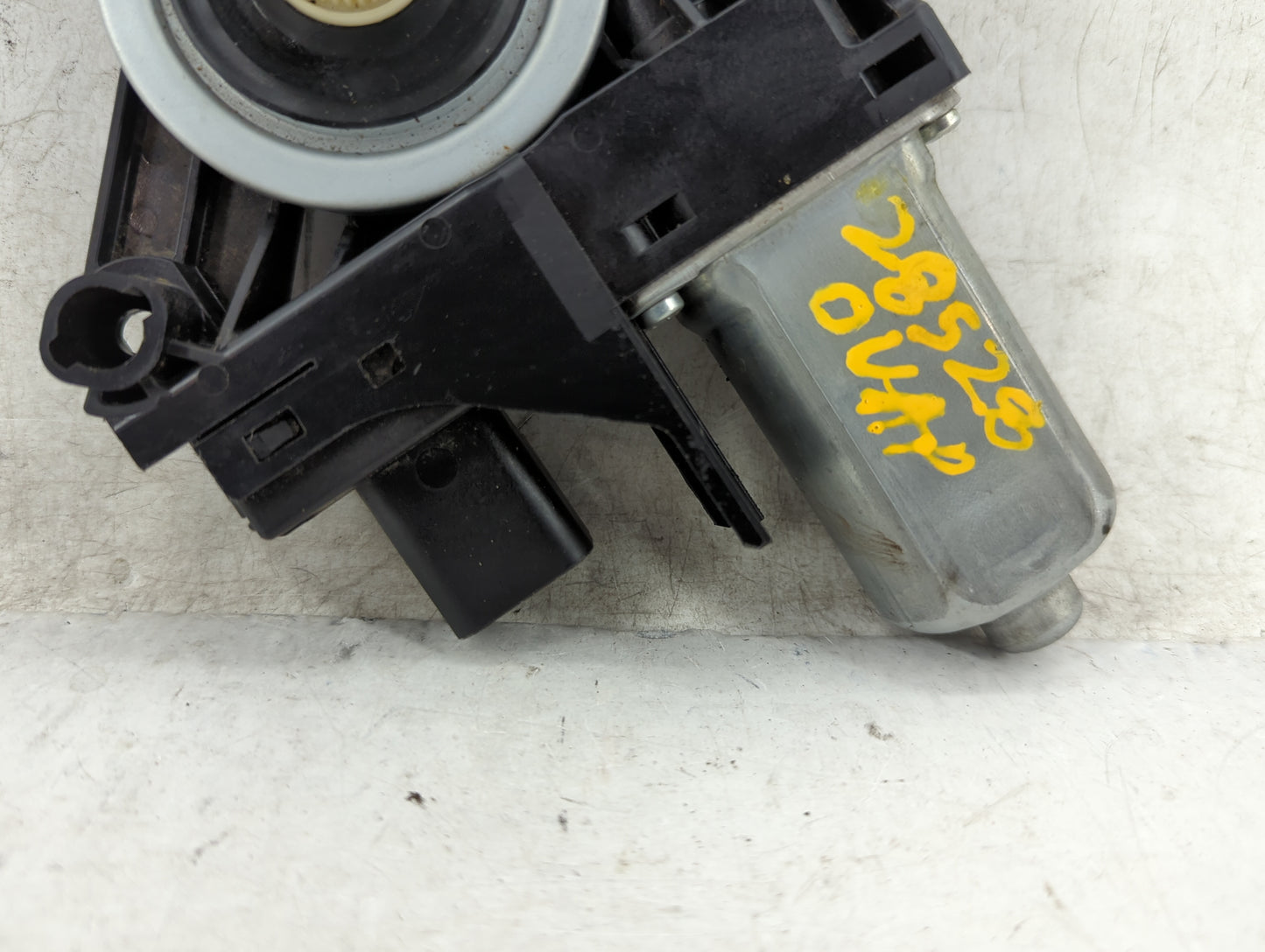 2011-2022 Jeep Grand Cherokee Passenger Front Right Power Window Motor - Oemusedautoparts1.com