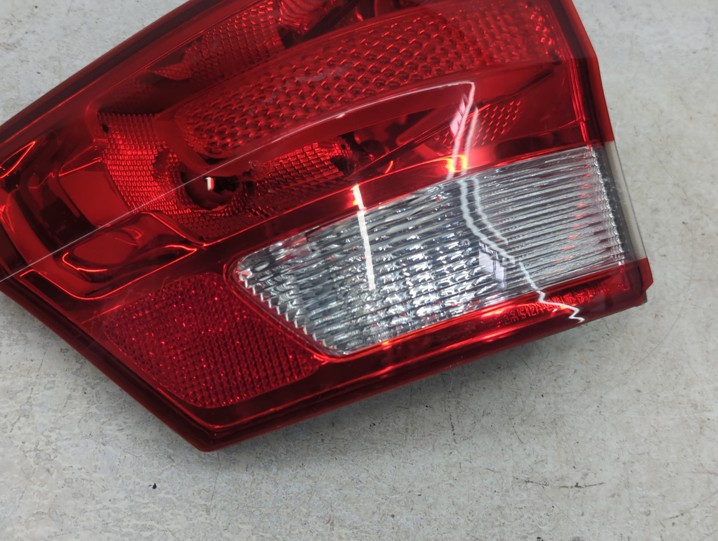 2013 Jeep Grand Cherokee Tail Light Assembly Driver Left OEM Fits OEM Used Auto Parts - Oemusedautoparts1.com