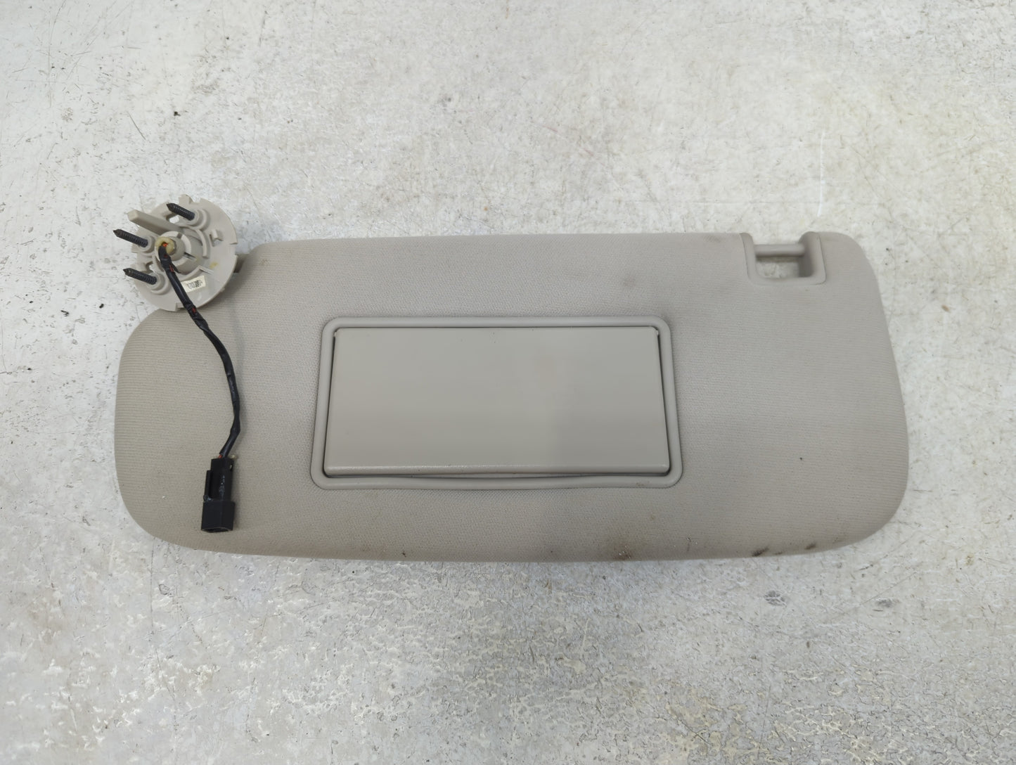 2011-2013 Jeep Grand Cherokee Sun Visor Shade Replacement Driver Left Mirror Fits OEM Used Auto Parts - Oemusedautoparts1.co