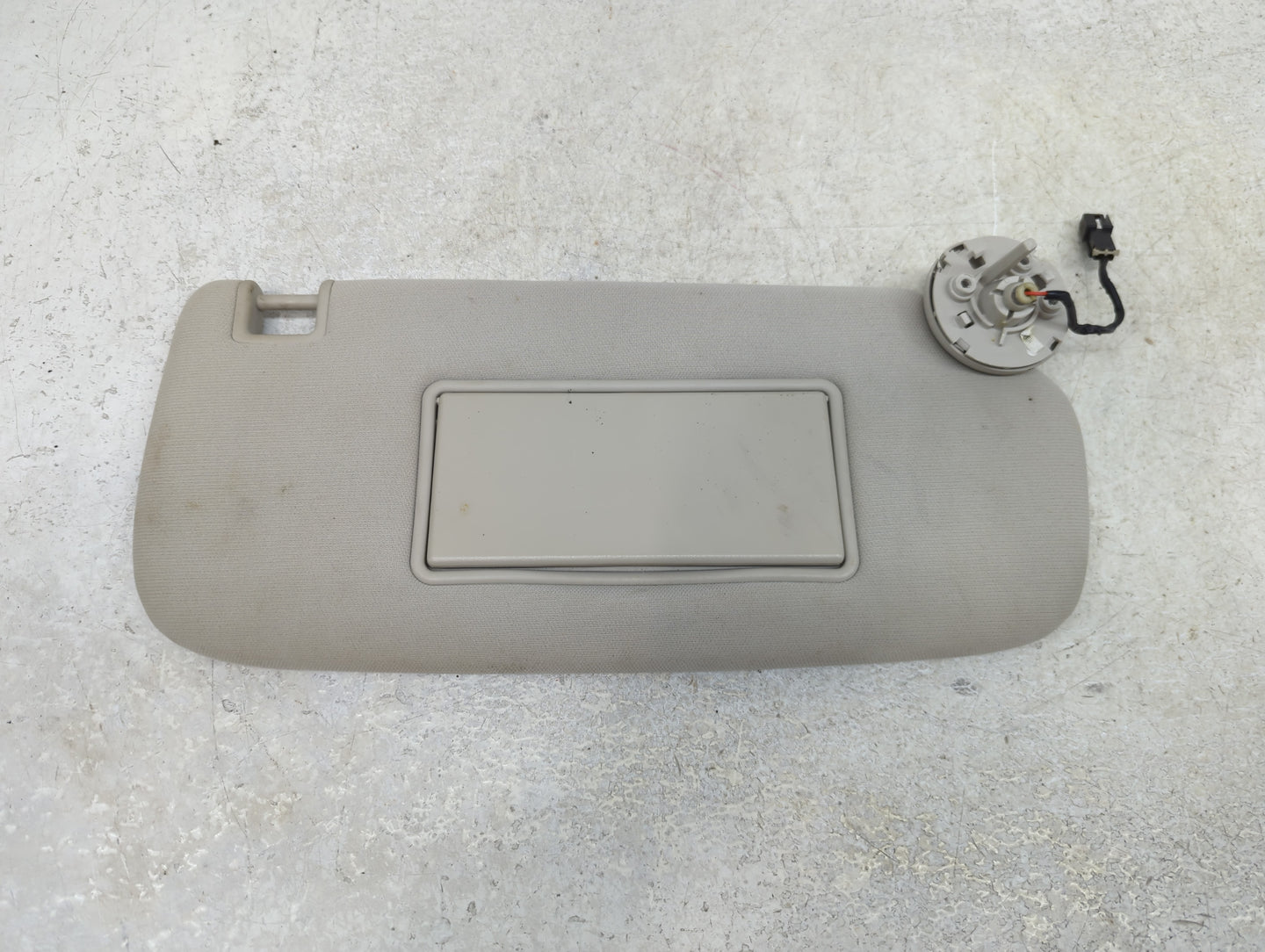 2011-2013 Jeep Grand Cherokee Sun Visor Shade Replacement Passenger Right Mirror Fits OEM Used Auto Parts - Oemusedautoparts