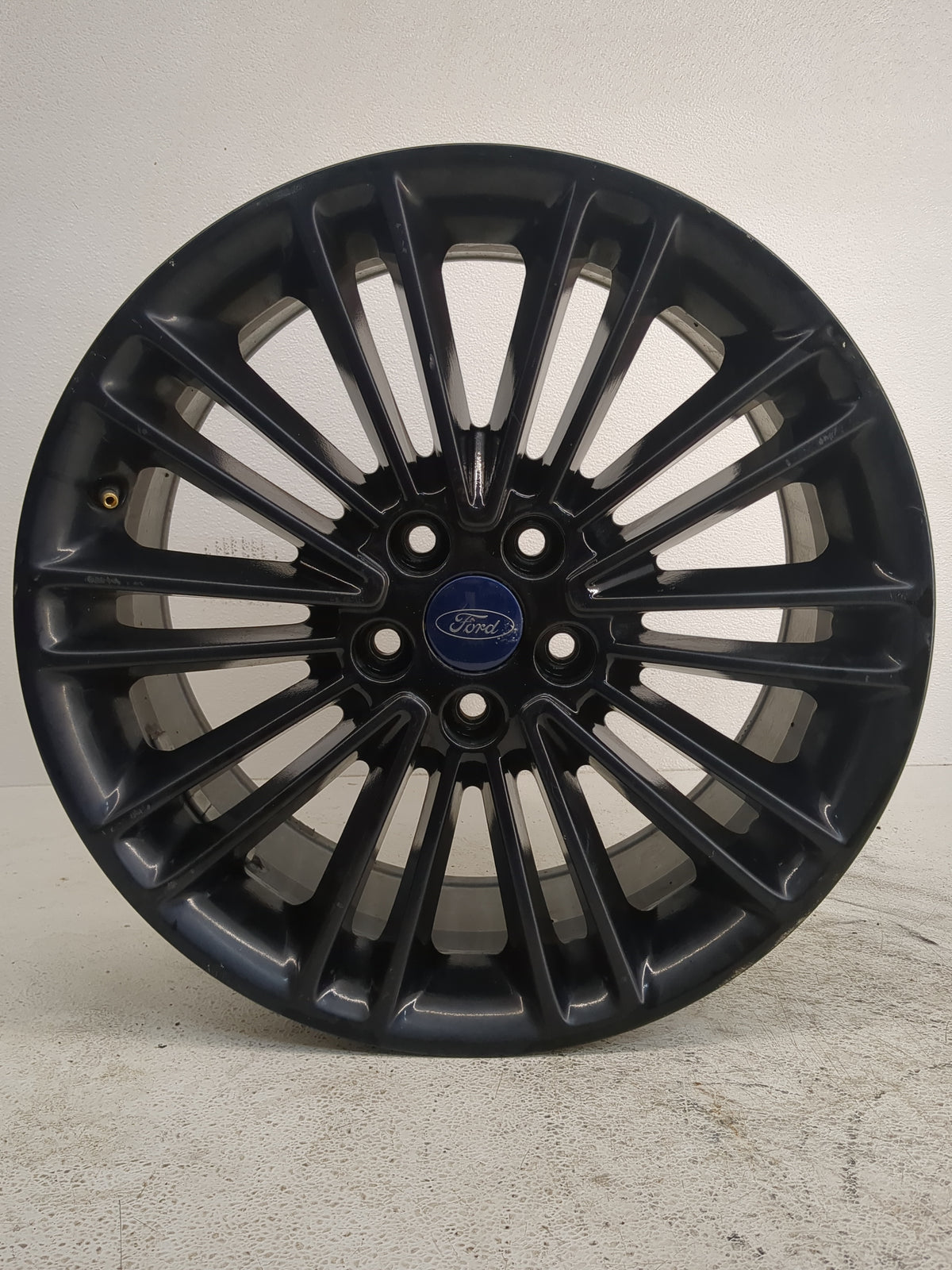 Jeep Liberty Oem Wheel Rim 1199318 - Oemusedautoparts1.com