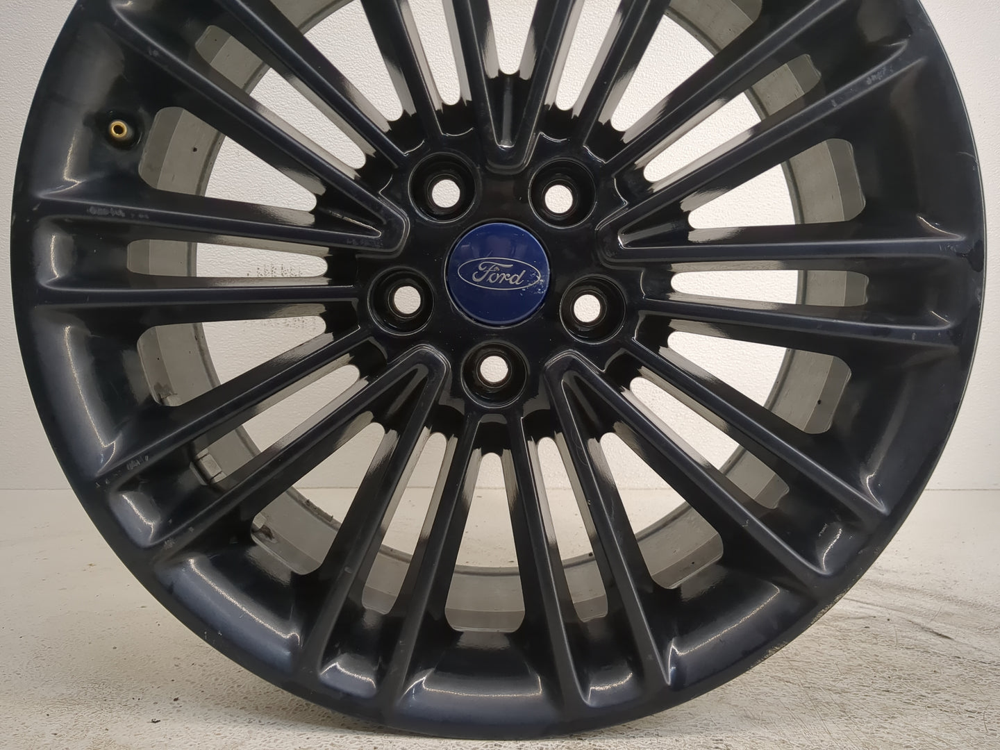 Jeep Liberty Oem Wheel Rim 1199318 - Oemusedautoparts1.com