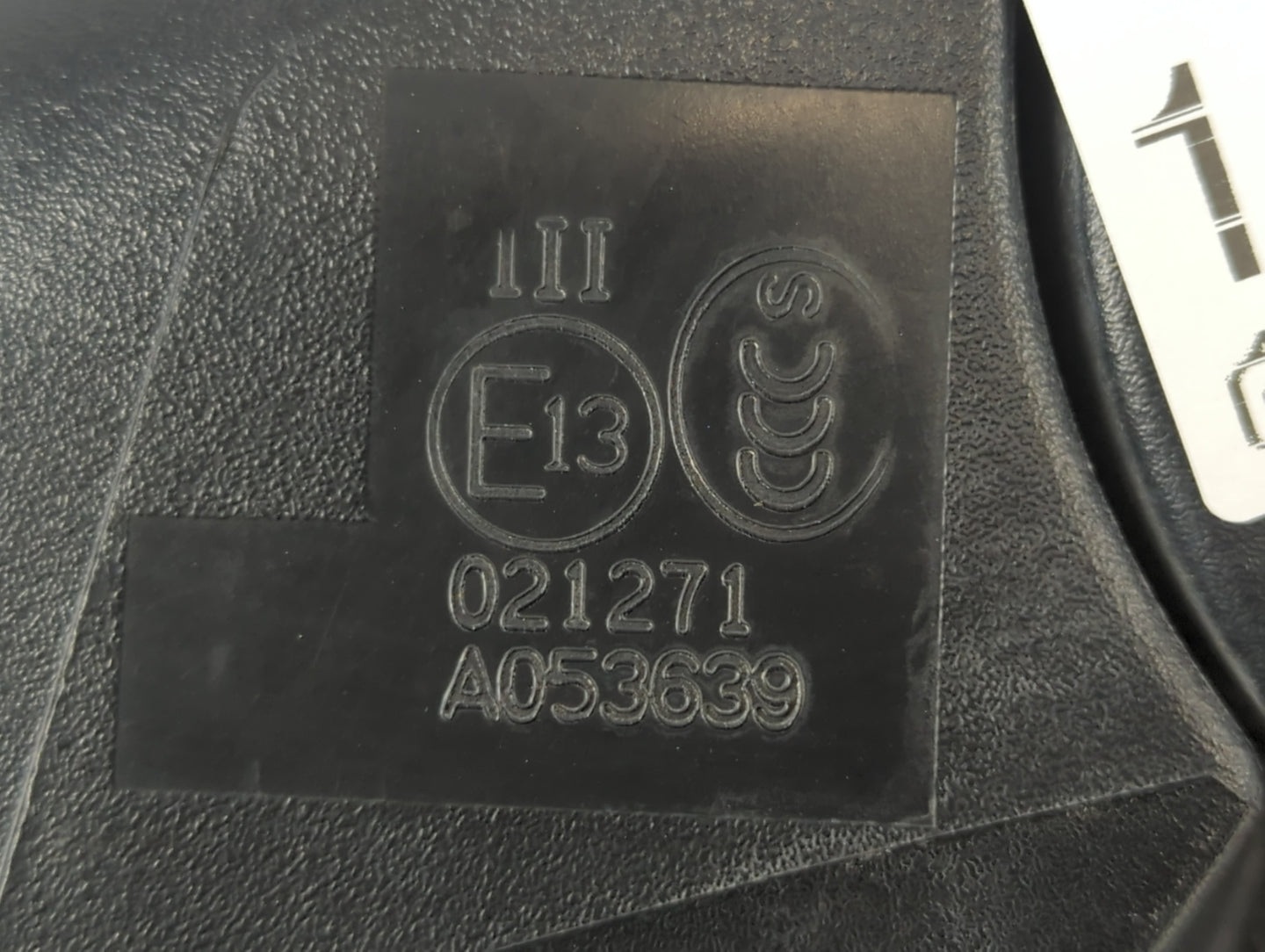 2013-2015 Jeep Patriot Passenger Side View Mirror - Right Door Mirror OEM Used - Oemusedautoparts1.com