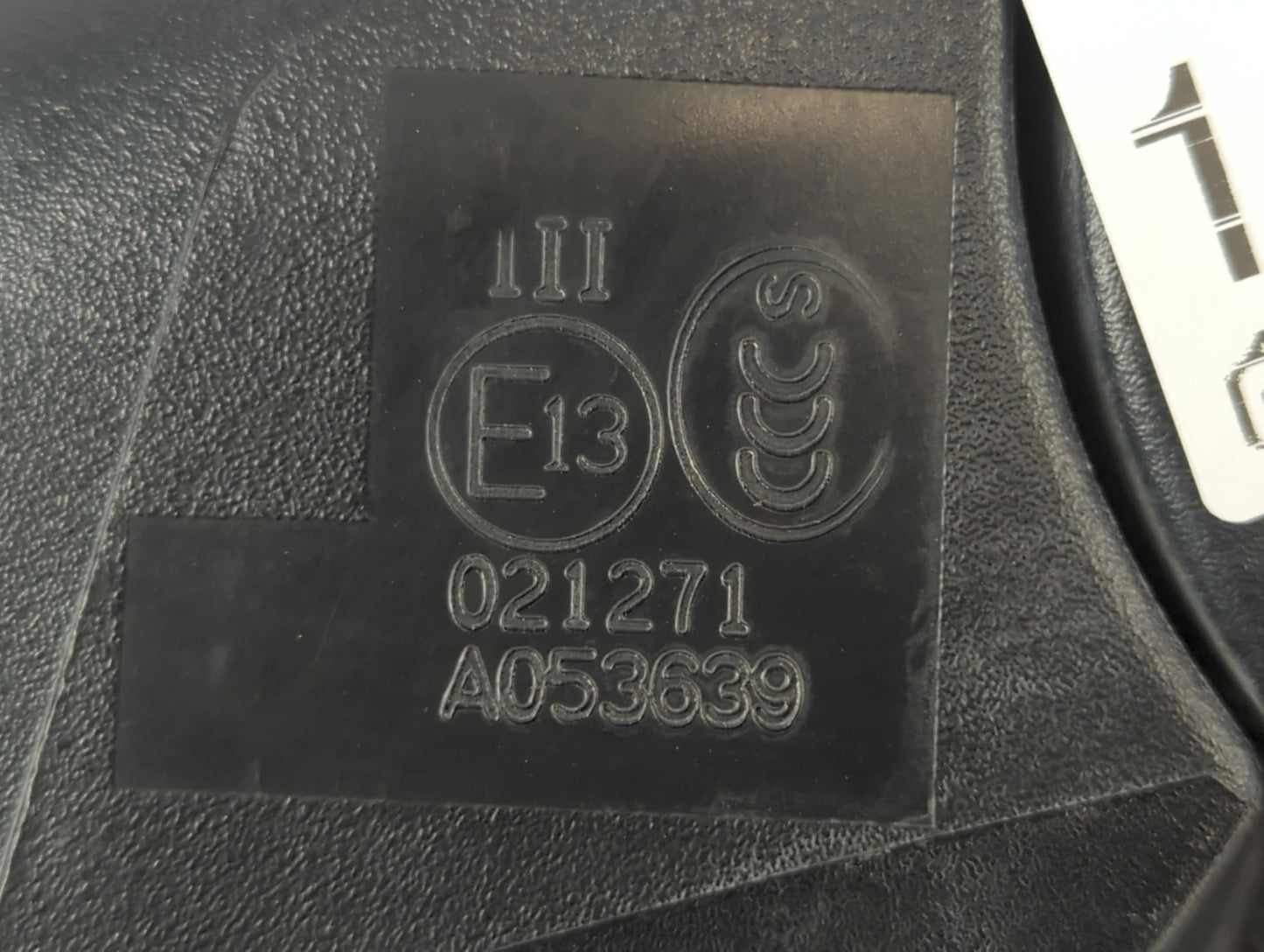 2013-2015 Jeep Patriot Passenger Side View Mirror - Right Door Mirror OEM Used - Oemusedautoparts1.com