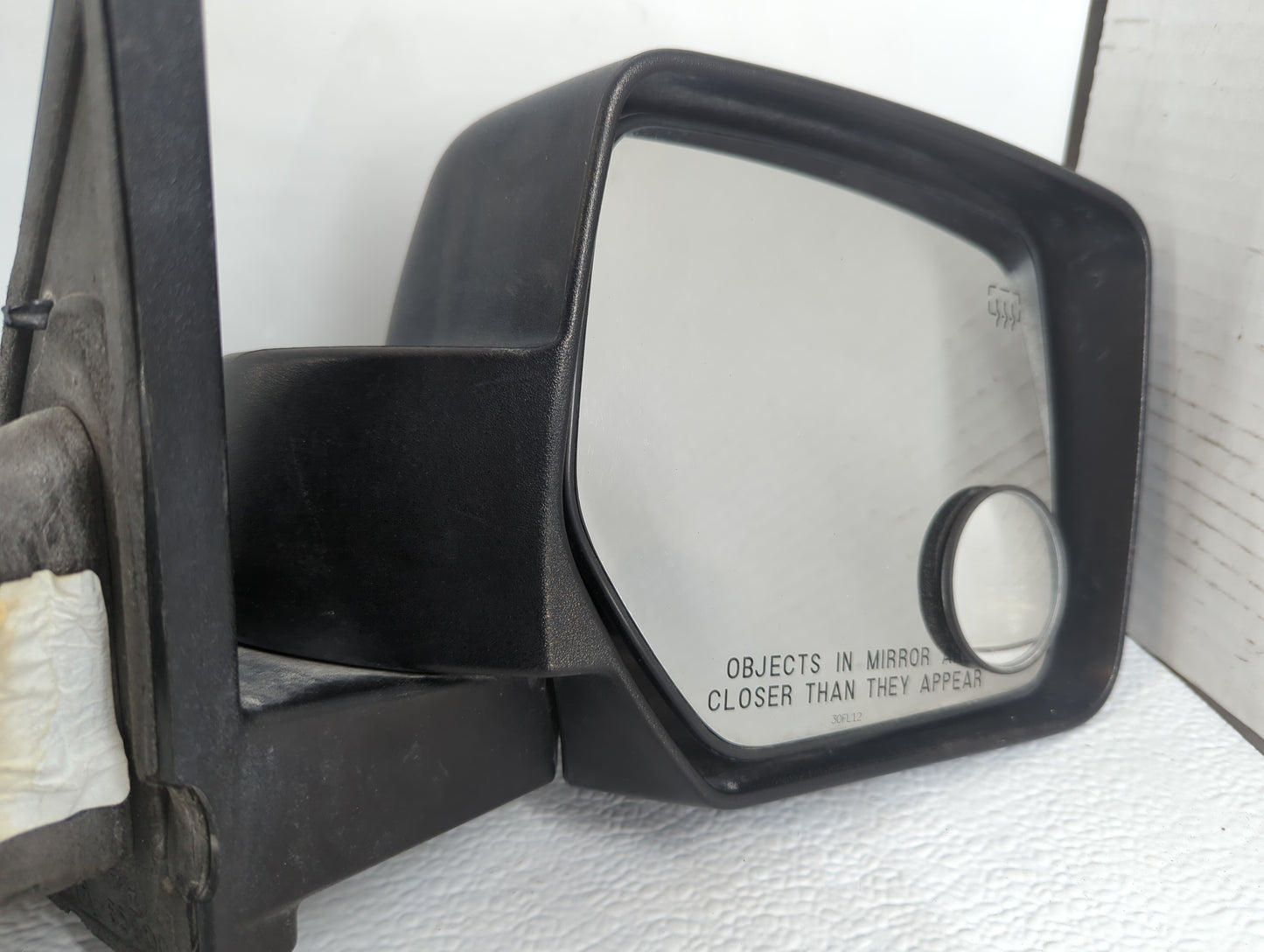 2013-2015 Jeep Patriot Passenger Side View Mirror - Right Door Mirror OEM Used - Oemusedautoparts1.com