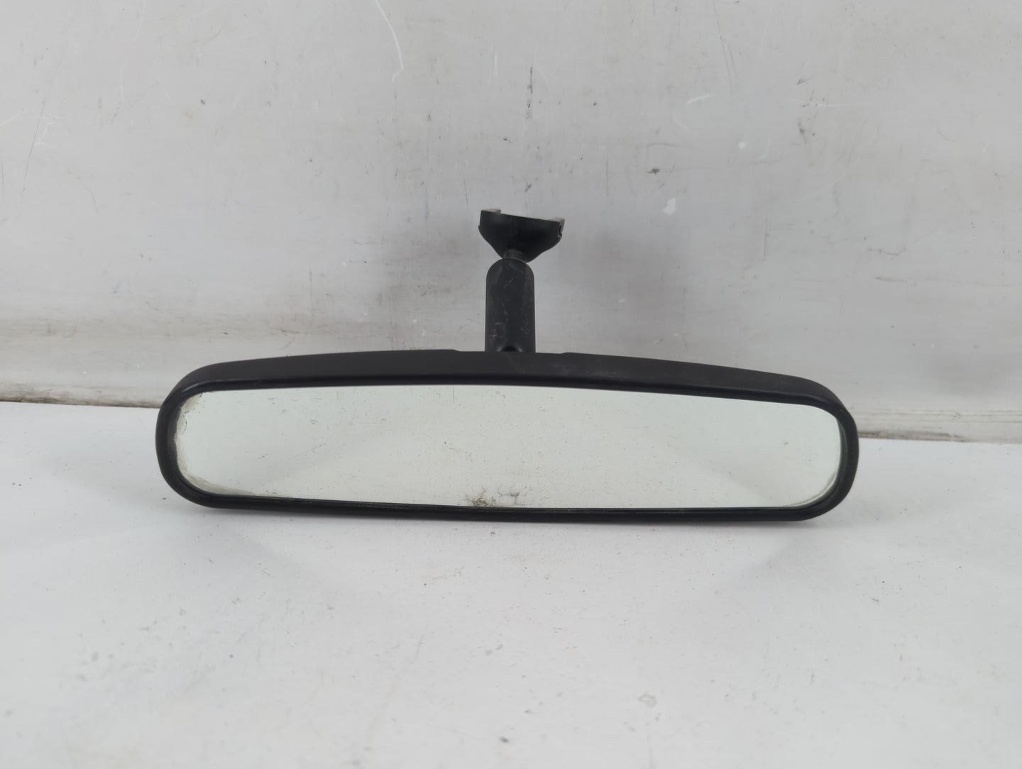 2007-2017 Jeep Patriot Interior Rear View Mirror Replacement OEM P/N:E8011681 Fits OEM Used Auto Parts - Oemusedautoparts1.c