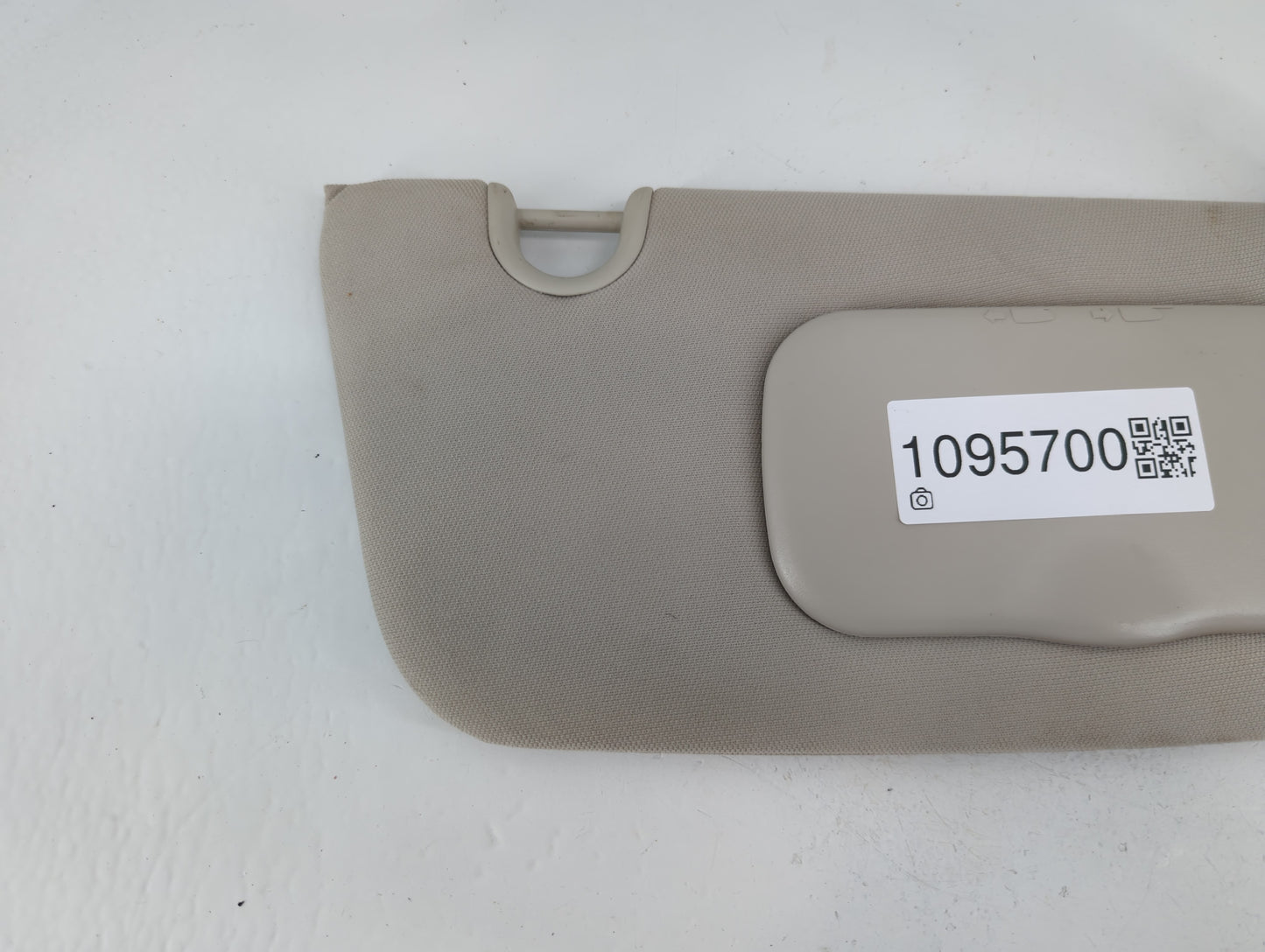 2010-2017 Jeep Patriot Sun Visor Shade Replacement Passenger Right Mirror Fits Fits 2010 2011 2012 2013 2014 2015 2016 2017 