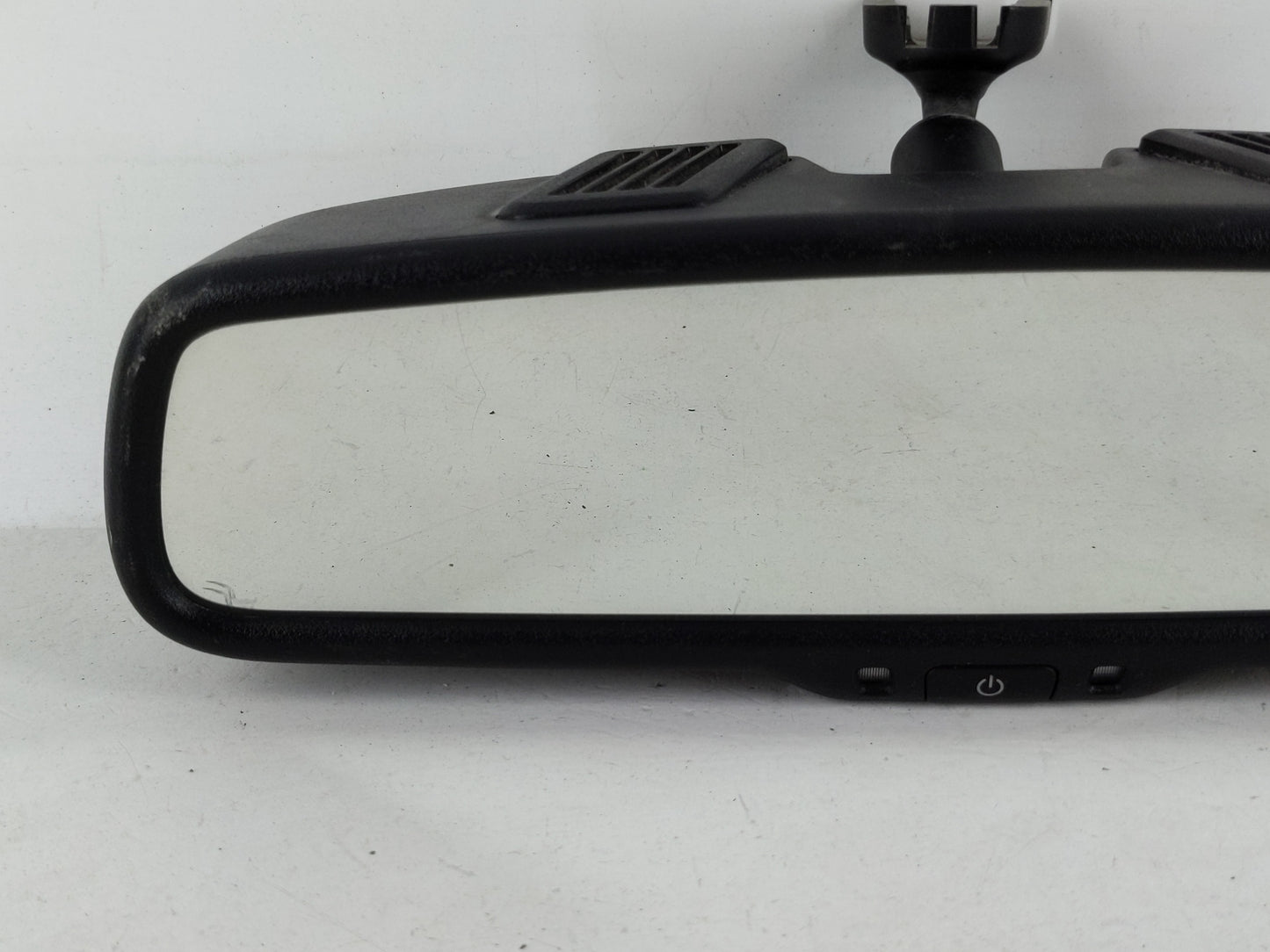 2007-2017 Jeep Patriot Interior Rear View Mirror Replacement OEM P/N:E11026130 Fits OEM Used Auto Parts - Oemusedautoparts1.