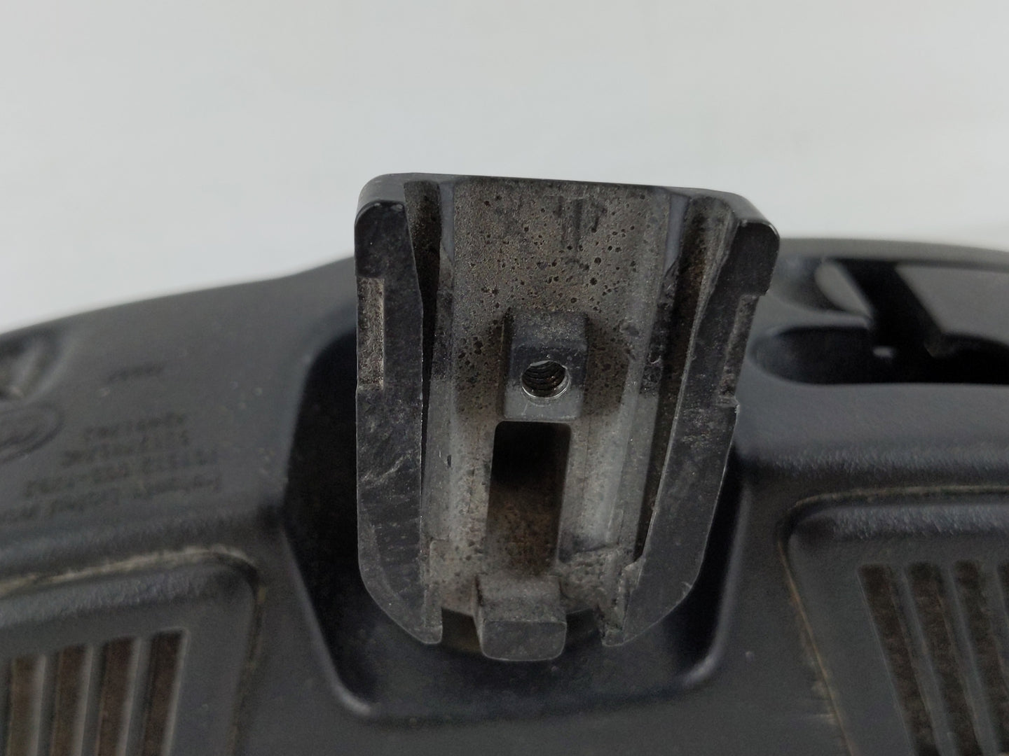 2007-2017 Jeep Patriot Interior Rear View Mirror Replacement OEM P/N:E11026130 Fits OEM Used Auto Parts - Oemusedautoparts1.