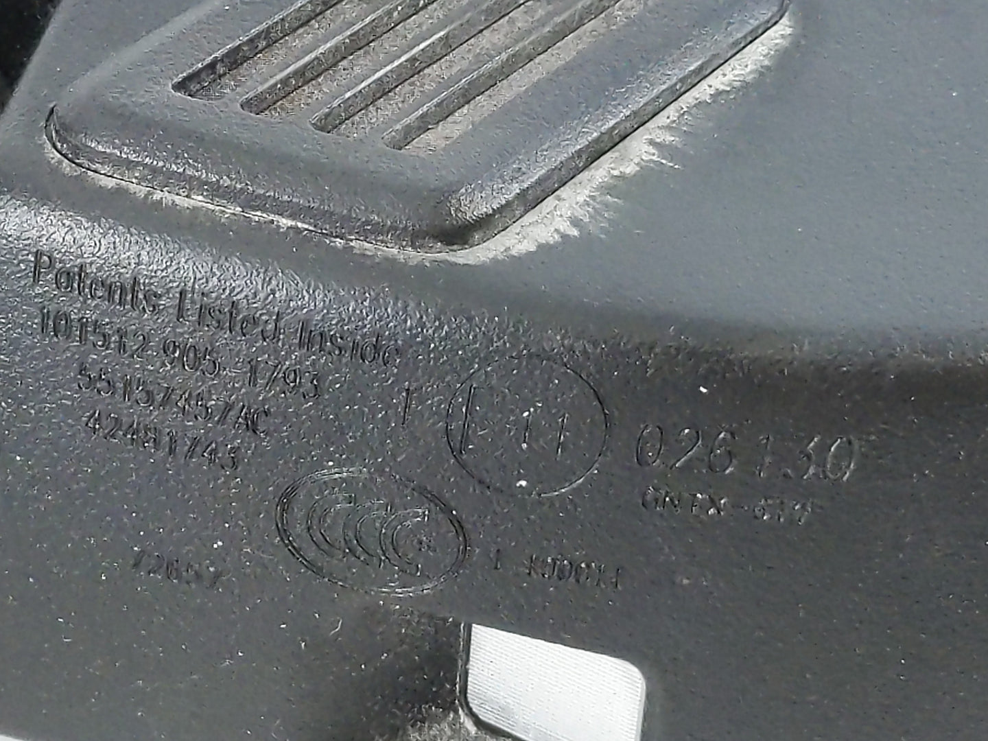 2007-2017 Jeep Patriot Interior Rear View Mirror Replacement OEM P/N:E11026130 Fits OEM Used Auto Parts - Oemusedautoparts1.