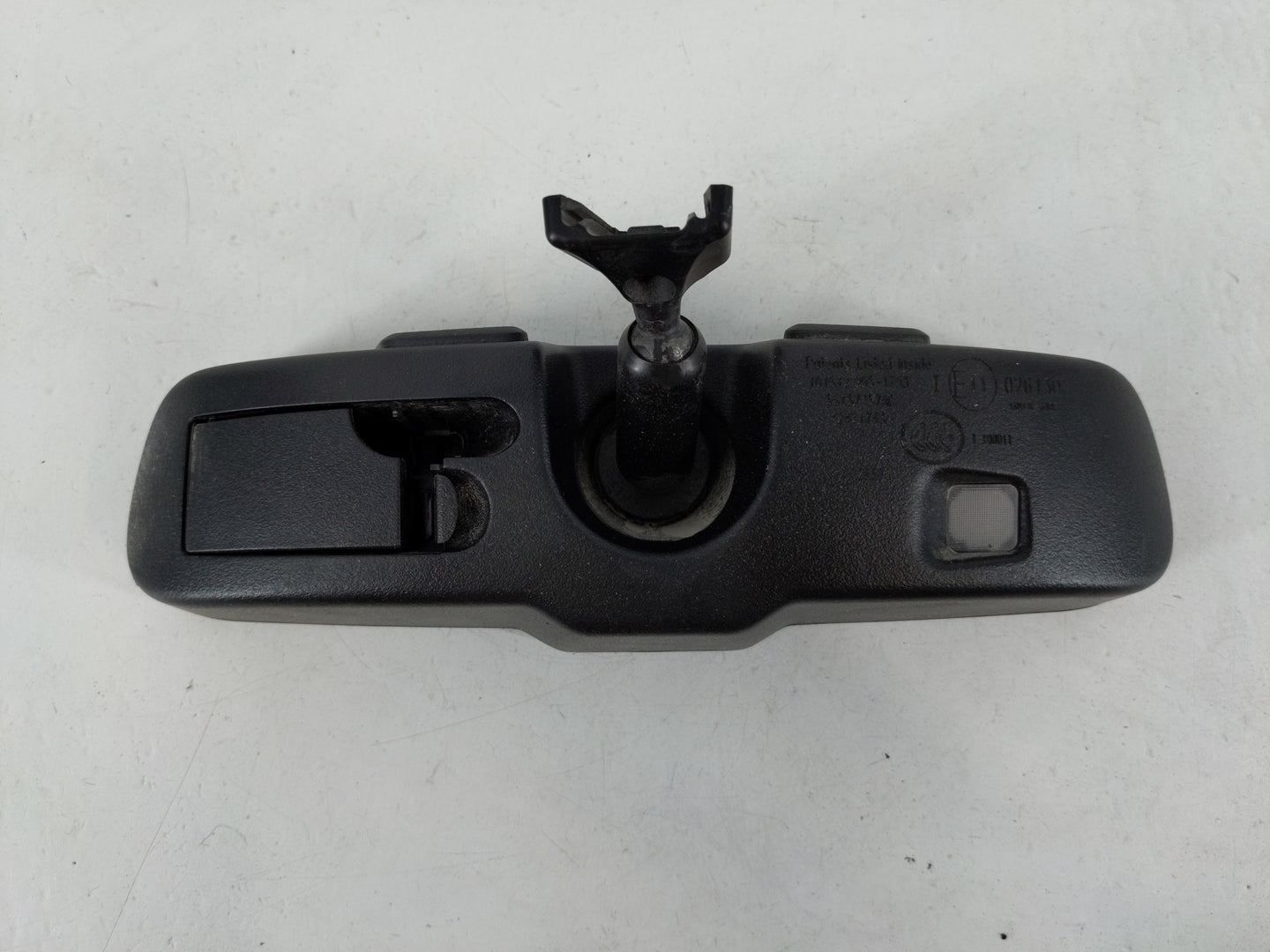 2007-2017 Jeep Patriot Interior Rear View Mirror Replacement OEM P/N:E11026130 Fits OEM Used Auto Parts - Oemusedautoparts1.