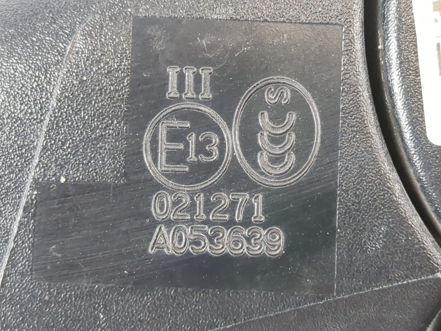 2013-2015 Jeep Patriot Passenger Side View Mirror - Right Door Mirror OEM Used - Oemusedautoparts1.com