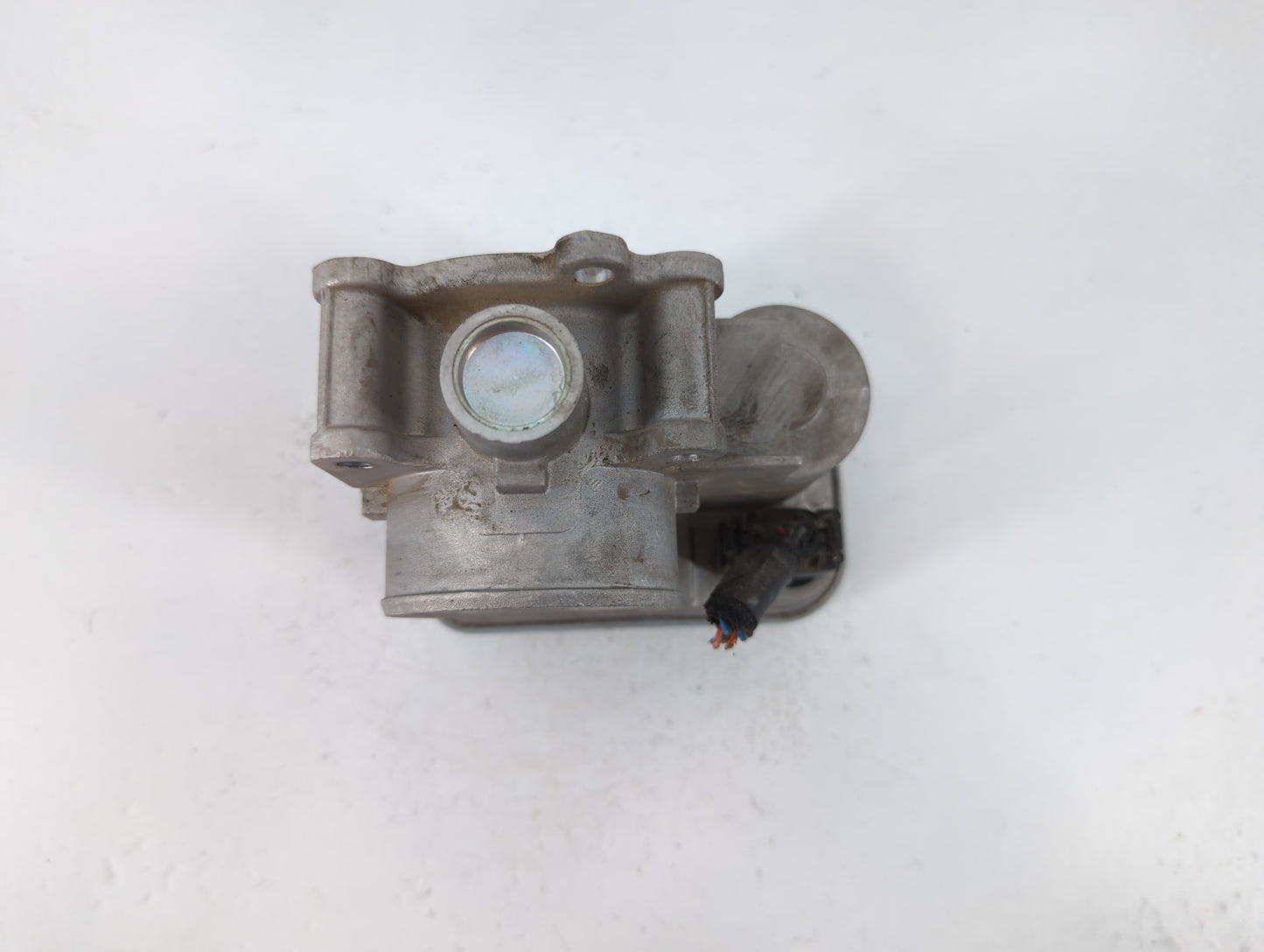 2007-2017 Jeep Patriot Throttle Body P/N:68366012AB Fits Fits 2007 2008 2009 2010 2011 2012 2013 2014 2015 2016 2017 2018 OE
