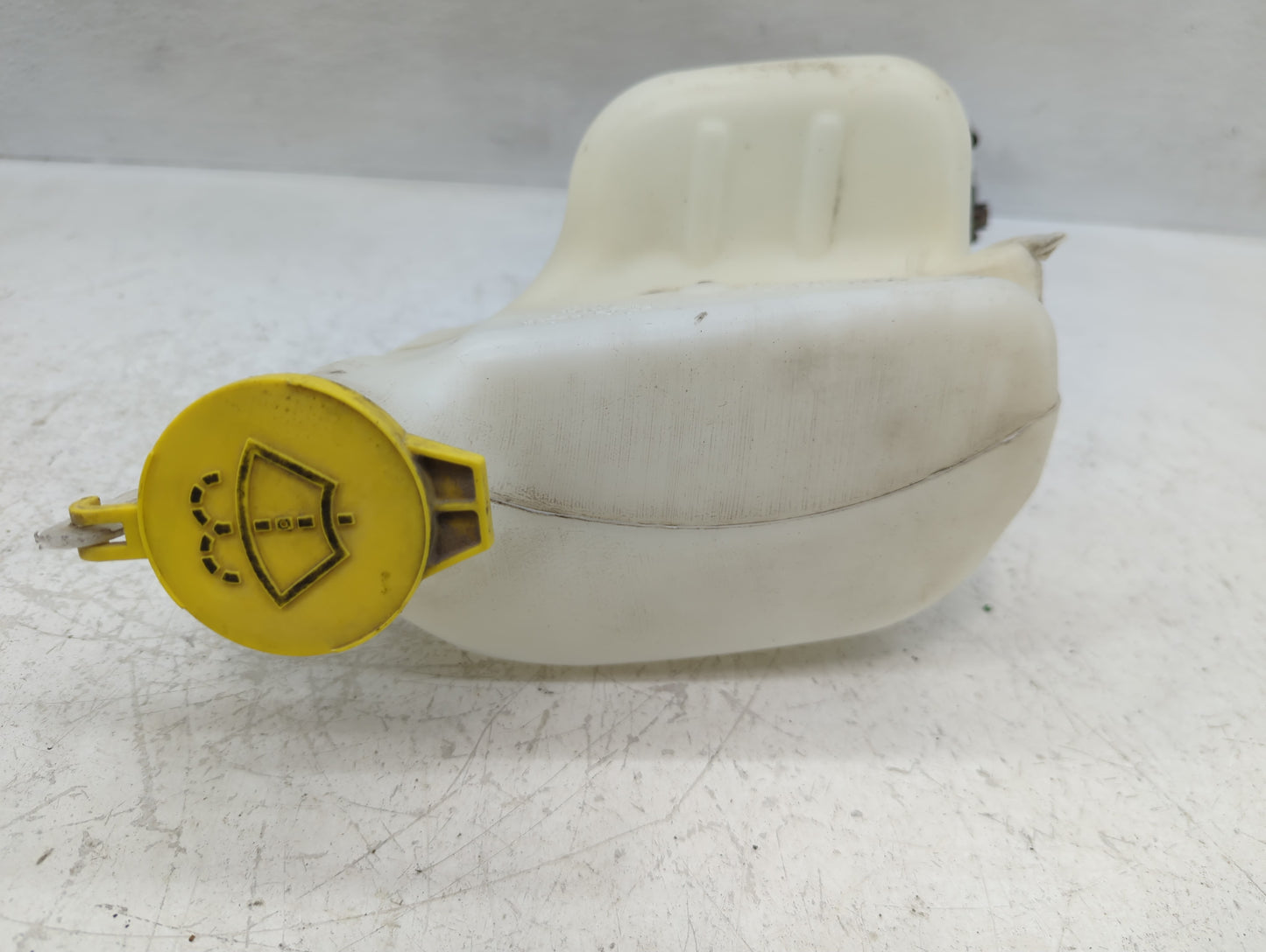 2007-2017 Jeep Patriot Windshield Washer Fluid Reservoir Bottle Oem - Oemusedautoparts1.com