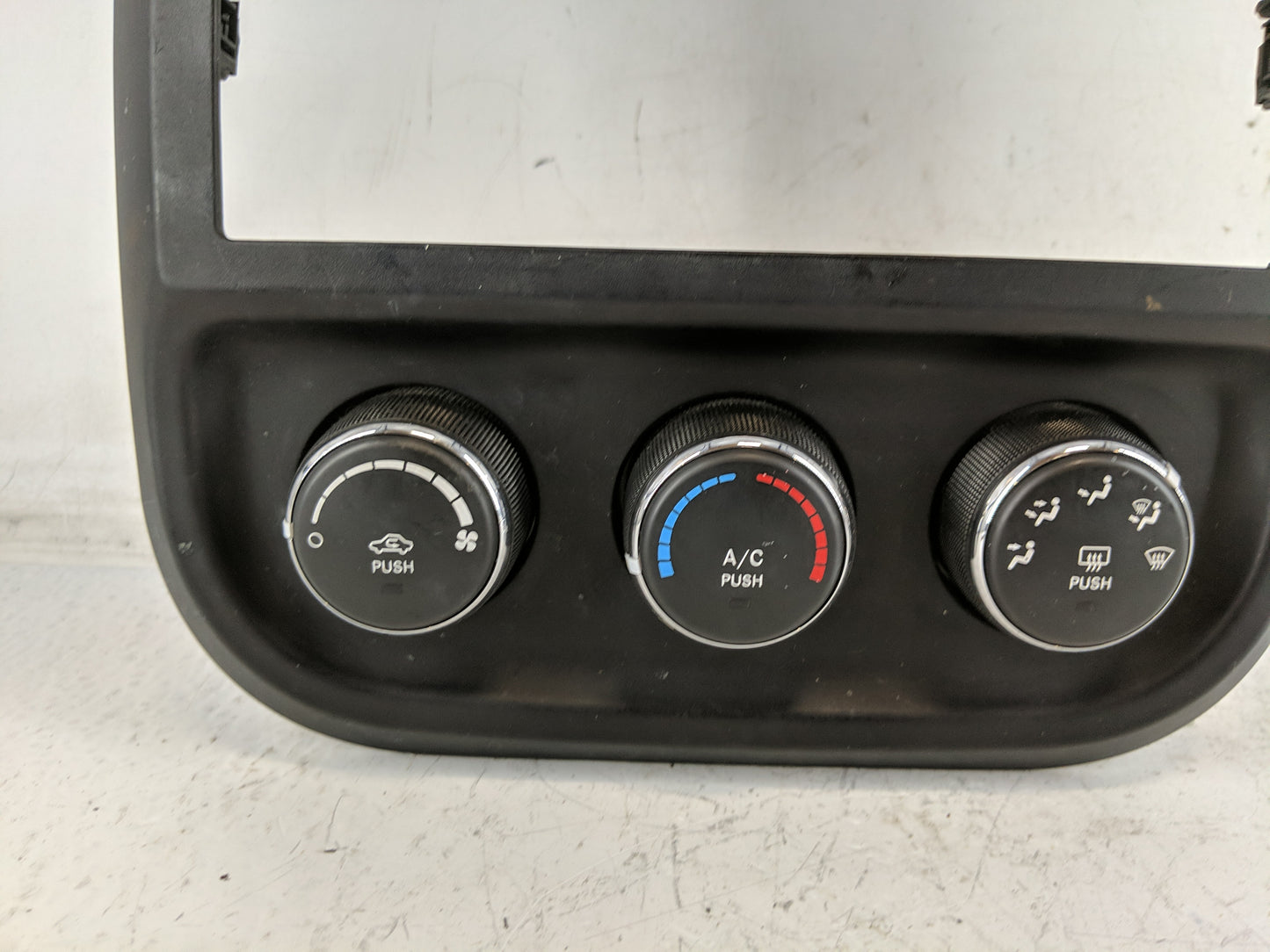 2011-2017 Jeep Patriot Climate Control Module Temperature AC/Heater Replacement P/N:P55111278AD Fits OEM Used Auto Parts - O