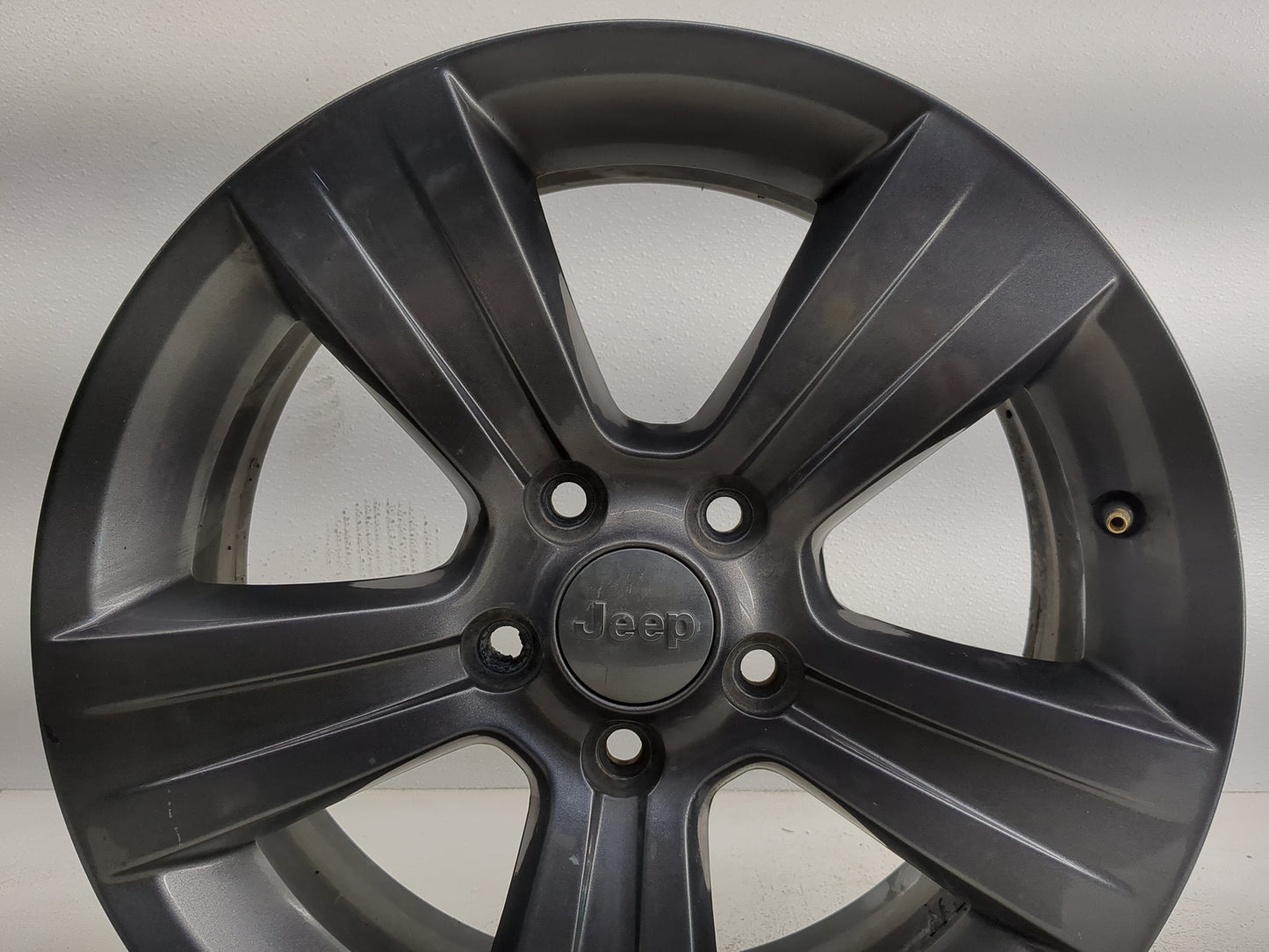 2011-2017 Jeep Patriot Oem Wheel Rim - Oemusedautoparts1.com