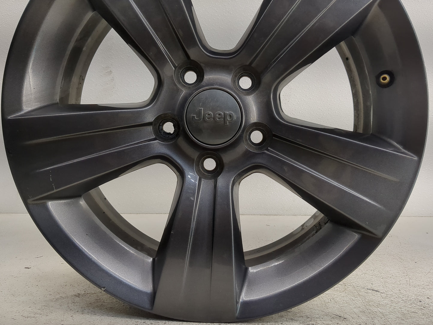 2011-2017 Jeep Patriot Oem Wheel Rim - Oemusedautoparts1.com