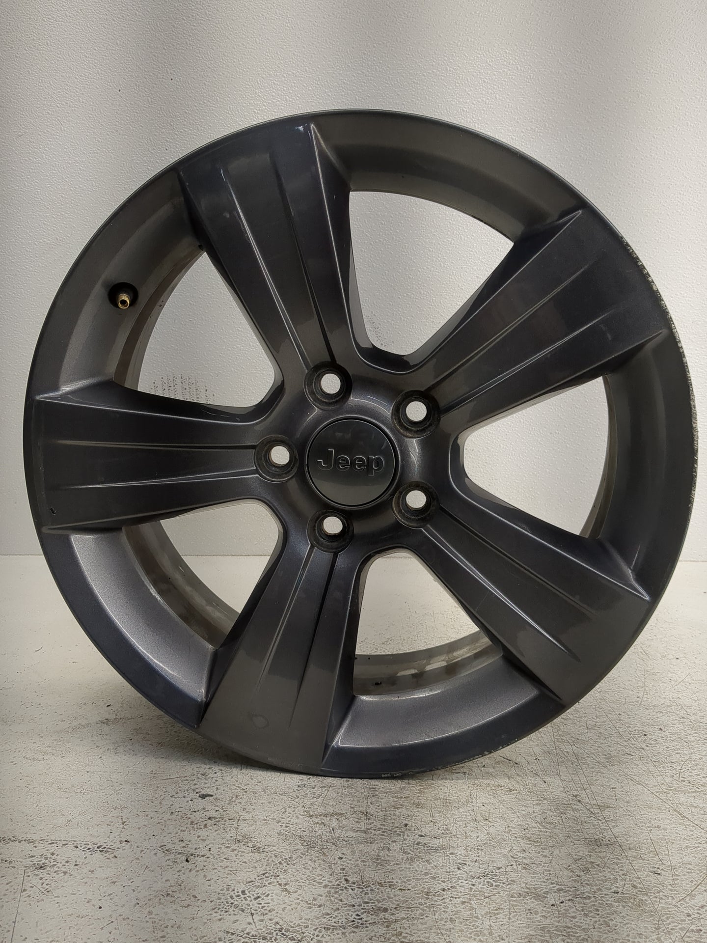 2011-2017 Jeep Patriot Oem Wheel Rim - Oemusedautoparts1.com