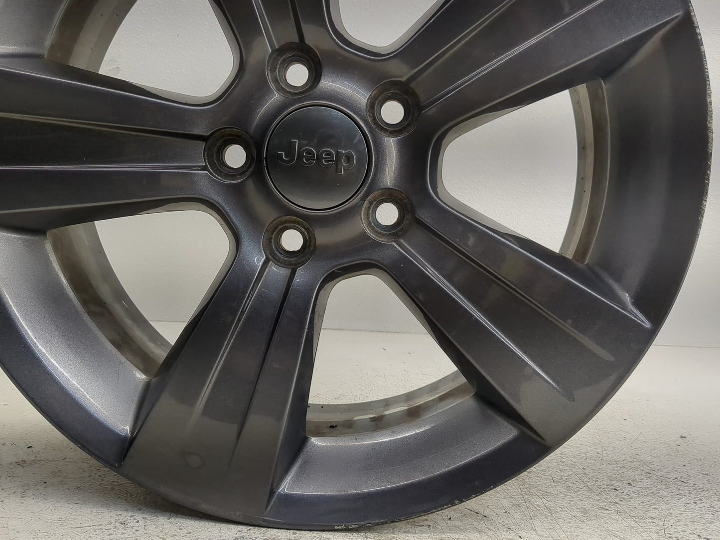 2011-2017 Jeep Patriot Oem Wheel Rim - Oemusedautoparts1.com