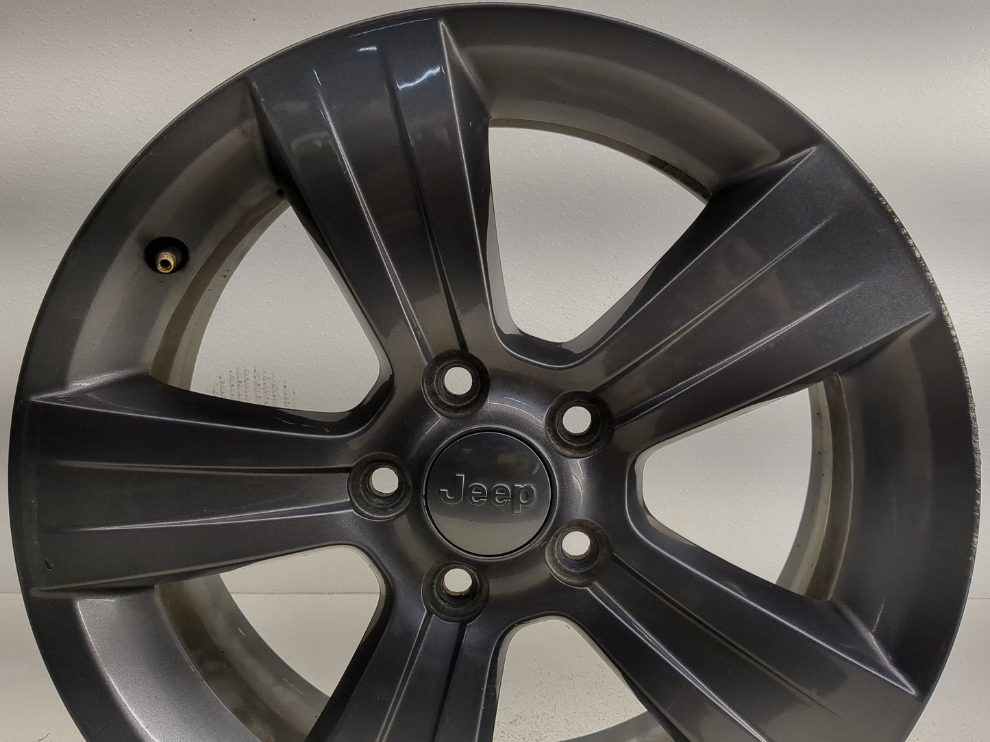 2011-2017 Jeep Patriot Oem Wheel Rim - Oemusedautoparts1.com