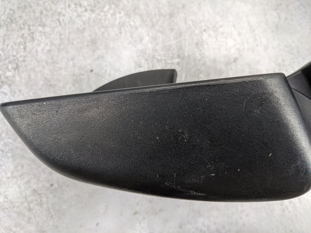 2013-2015 Jeep Patriot Passenger Side View Mirror - Right Door Mirror OEM Used - Oemusedautoparts1.com