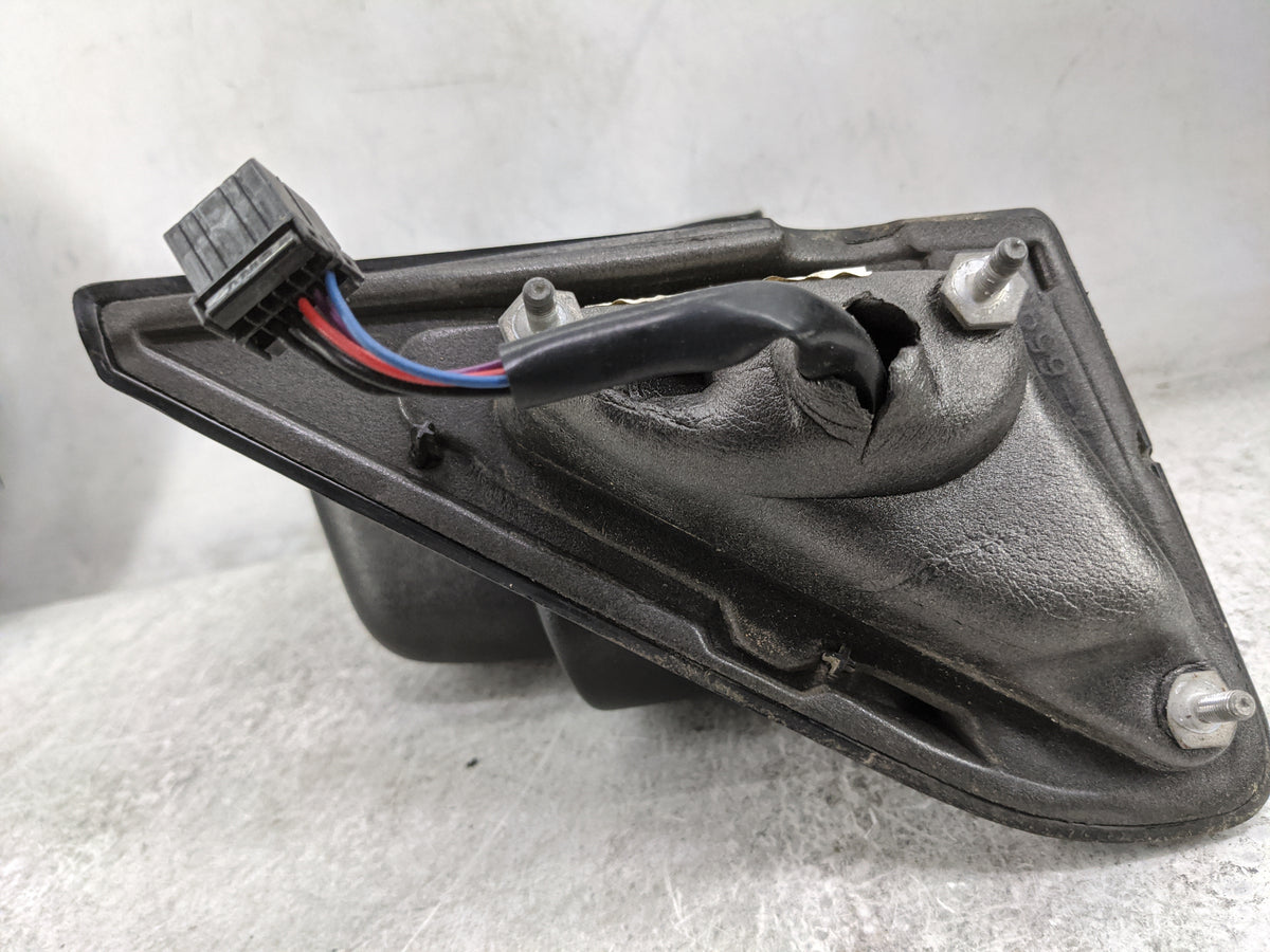 2013-2015 Jeep Patriot Passenger Side View Mirror - Right Door Mirror OEM Used - Oemusedautoparts1.com