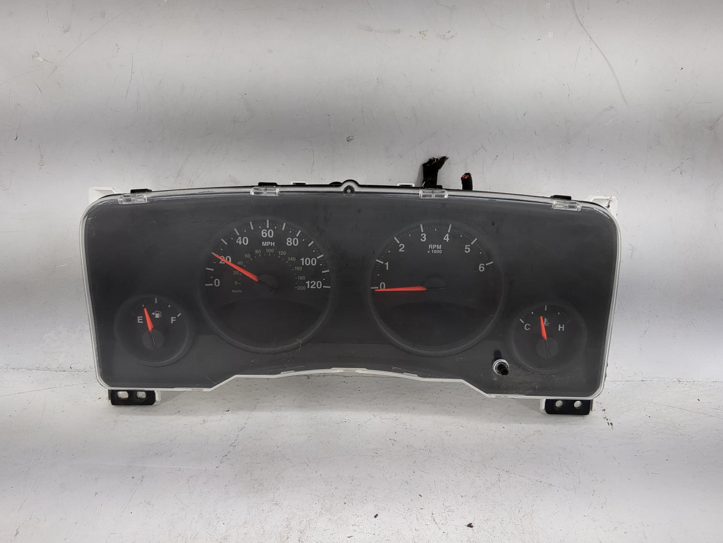 2011-2013 Jeep Patriot Instrument Cluster Speedometer Gauges P/N:68080403AF Miles:133K Fits Fits 2011 2012 2013 OEM Used Aut