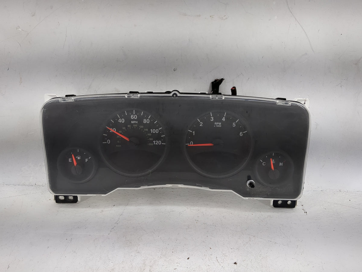 2011-2013 Jeep Patriot Instrument Cluster Speedometer Gauges P/N:68080403AF Miles:133K Fits Fits 2011 2012 2013 OEM Used Aut