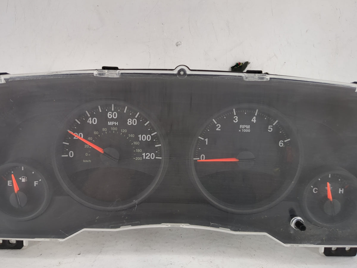 2011-2013 Jeep Patriot Instrument Cluster Speedometer Gauges P/N:68080403AF Miles:133K Fits Fits 2011 2012 2013 OEM Used Aut