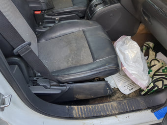 compare product 2009-2014 Jeep Patriot Passenger Front Seat Oem 1250404