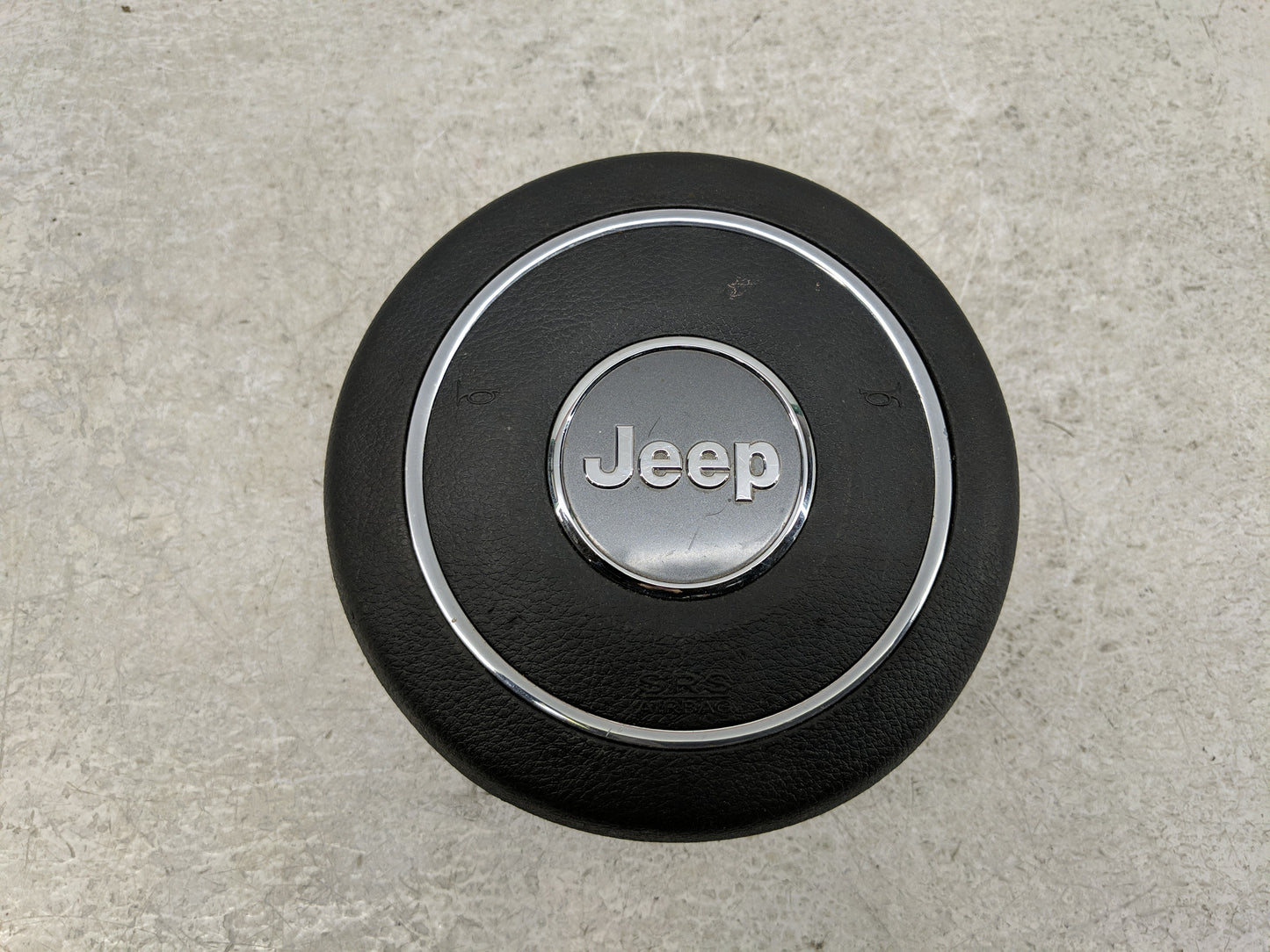 2011-2017 Jeep Patriot Air Bag Driver Left Steering Wheel Mounted Fits Fits 2011 2012 2013 2014 2015 2016 2017 OEM Used Auto