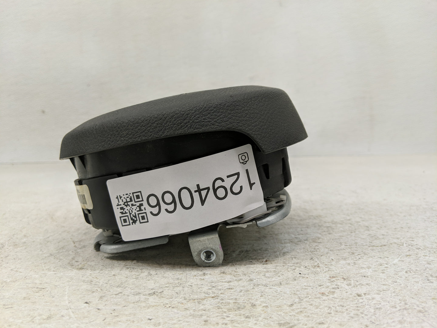 2011-2017 Jeep Patriot Air Bag Driver Left Steering Wheel Mounted P/N:P1SR37XDVAG Fits Fits 2011 2012 2013 2014 2015 2016 20