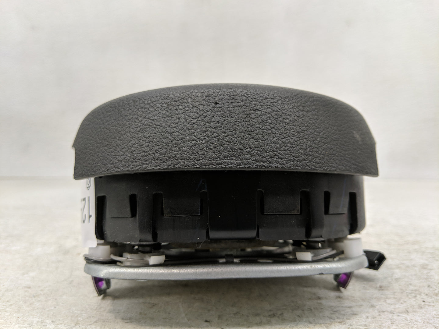 2011-2017 Jeep Patriot Air Bag Driver Left Steering Wheel Mounted P/N:P1SR37XDVAG Fits Fits 2011 2012 2013 2014 2015 2016 20