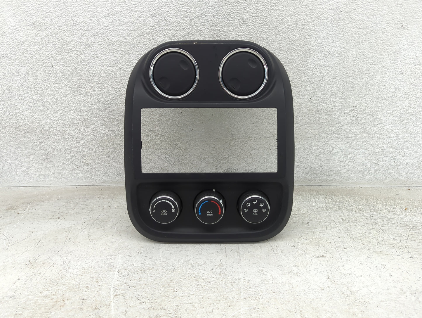2011-2017 Jeep Patriot Climate Control Module Temperature AC/Heater Replacement P/N:P55111278AD Fits OEM Used Auto Parts - O