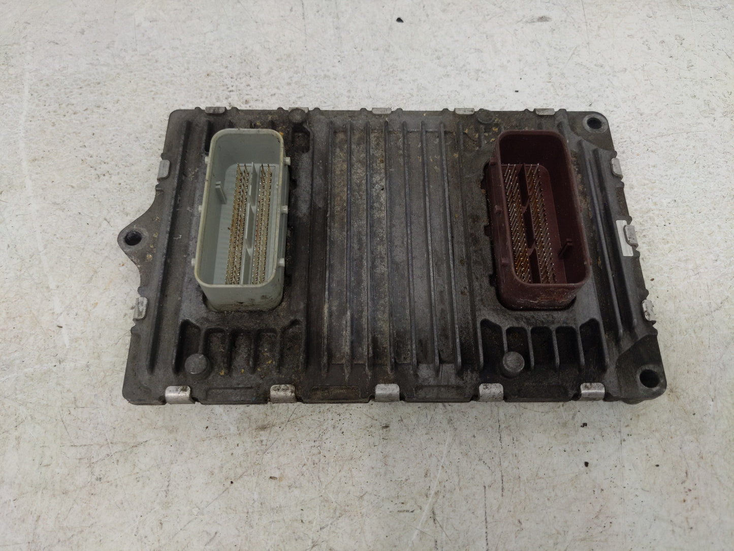 2013-2017 Jeep Patriot PCM Engine Control Computer ECU ECM PCU OEM P/N:P05150762AB Fits Fits 2013 2014 2015 2016 2017 OEM Us