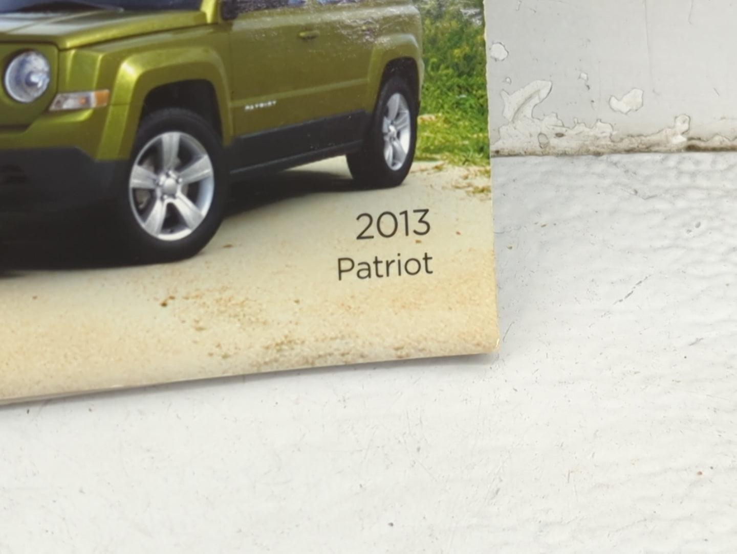 2013 Jeep Patriot Owners Manual Book Guide P/N:13MK74-926-AA OEM Used Auto Parts - Oemusedautoparts1.com