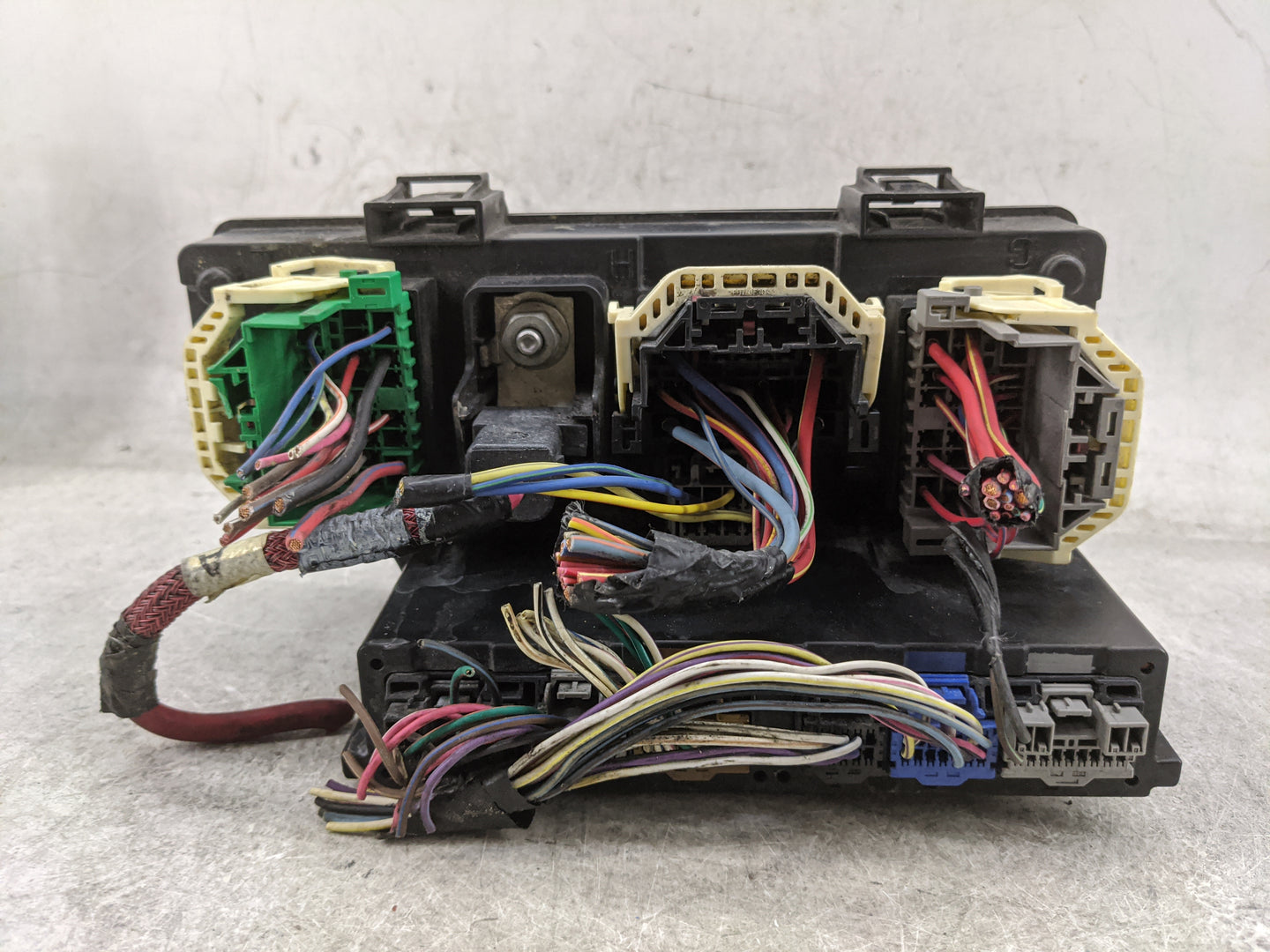 2011-2014 Jeep Patriot Fusebox Fuse Box Relay Module Tipm 1476333 - Oemusedautoparts1.com