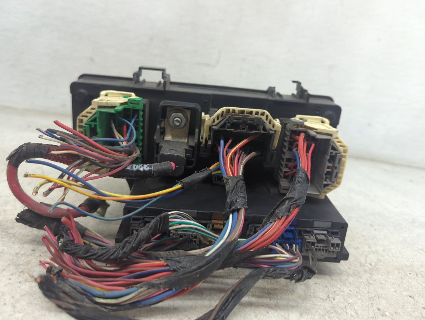2013 Jeep Patriot Fusebox Fuse Box Relay Module Tipm 735jkdllp1 - Oemusedautoparts1.com