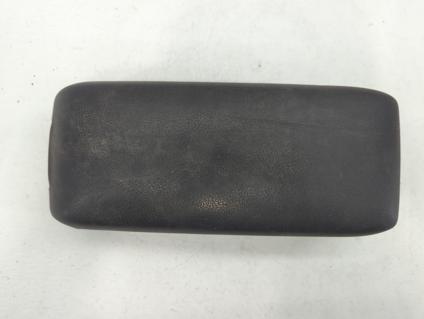 2013 Jeep Patriot Center Console Armrest Cover Lid Black - Oemusedautoparts1.com