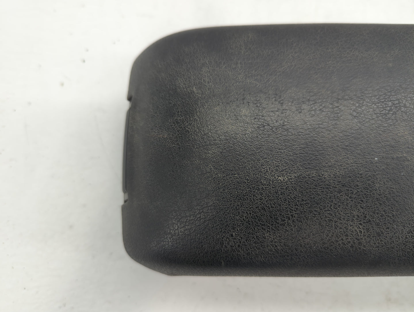 2013 Jeep Patriot Center Console Armrest Cover Lid Black - Oemusedautoparts1.com