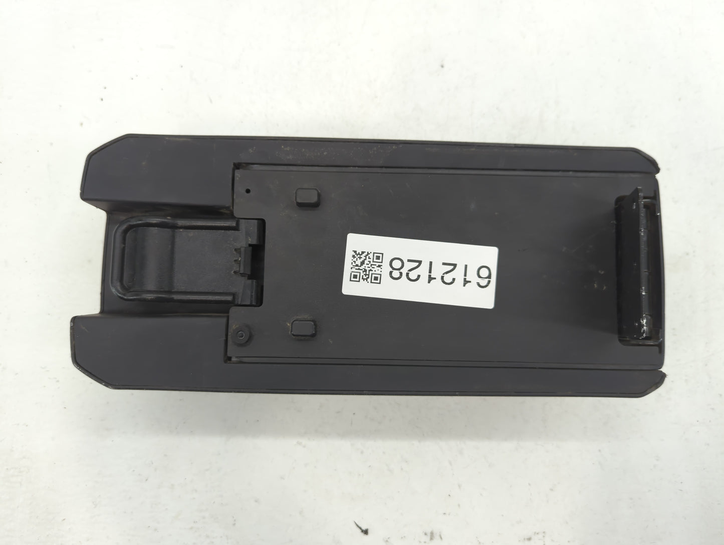 2013 Jeep Patriot Center Console Armrest Cover Lid Black - Oemusedautoparts1.com