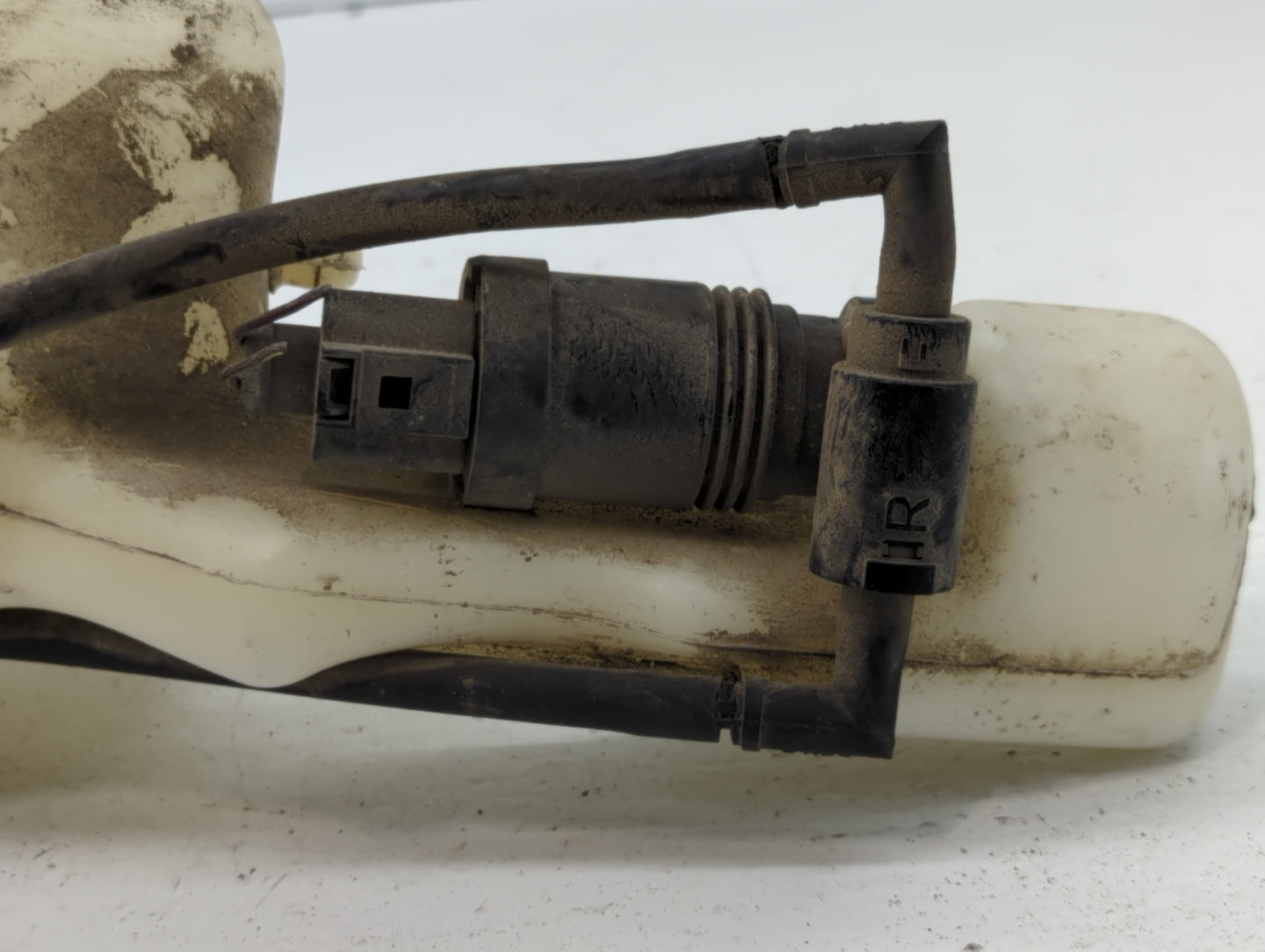 2007-2017 Jeep Patriot Windshield Washer Fluid Reservoir Bottle Oem - Oemusedautoparts1.com
