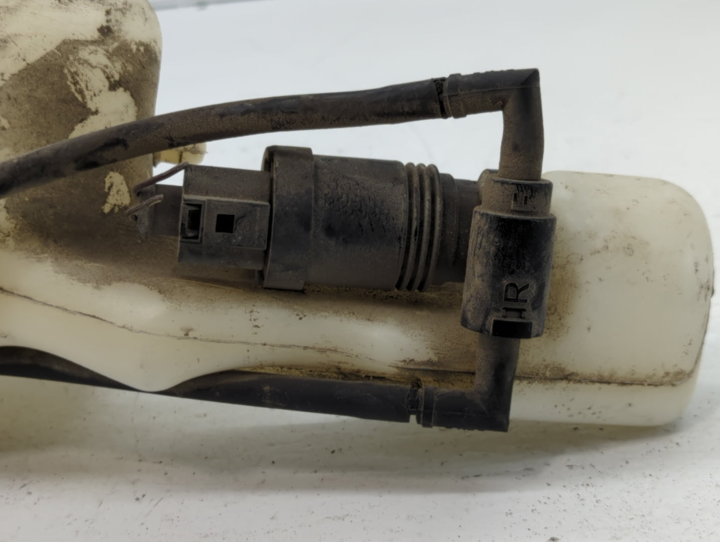2007-2017 Jeep Patriot Windshield Washer Fluid Reservoir Bottle Oem - Oemusedautoparts1.com