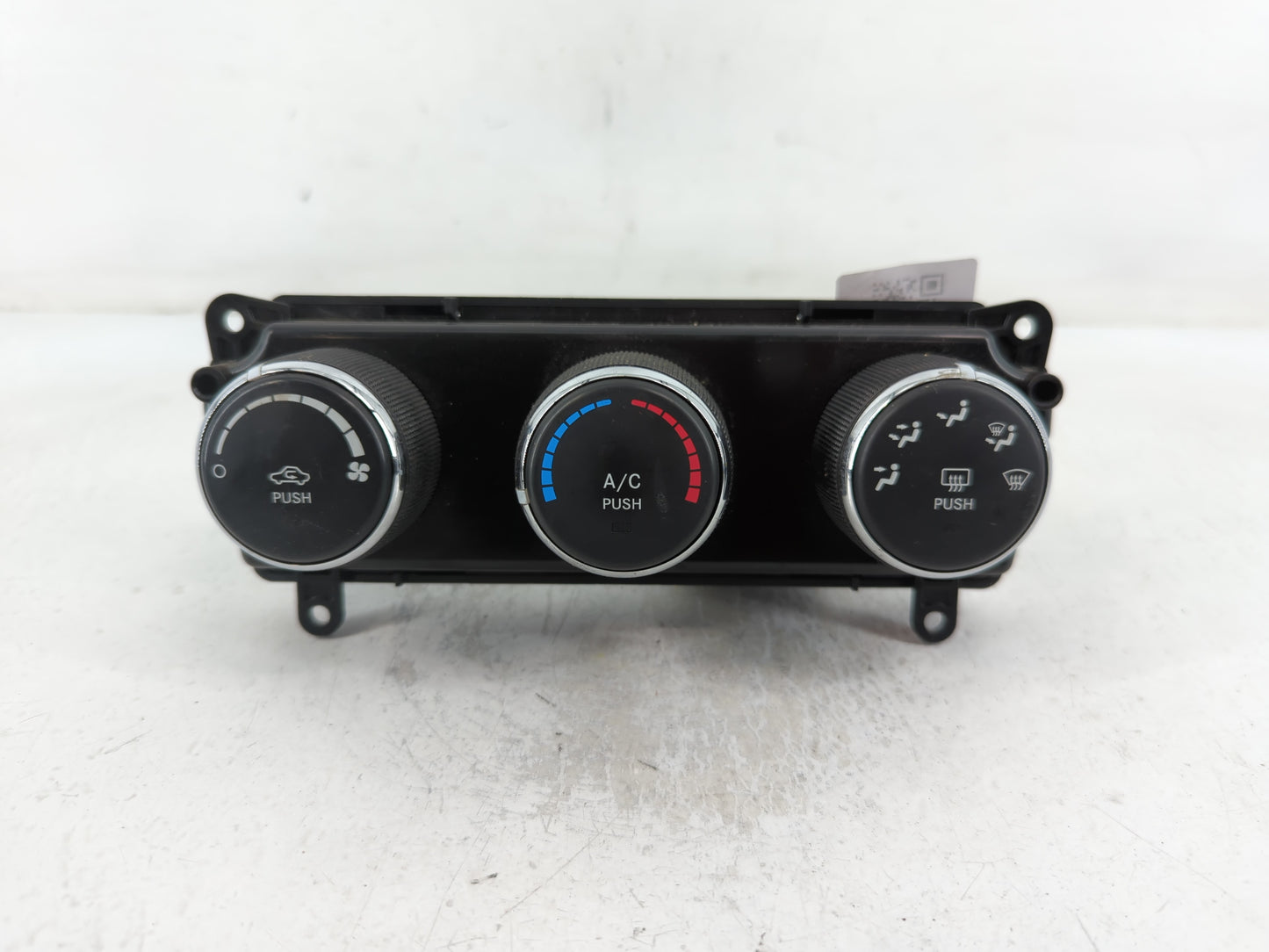 2011-2017 Jeep Patriot Climate Control Module Temperature AC/Heater Replacement P/N:P55111278AD Fits OEM Used Auto Parts - O