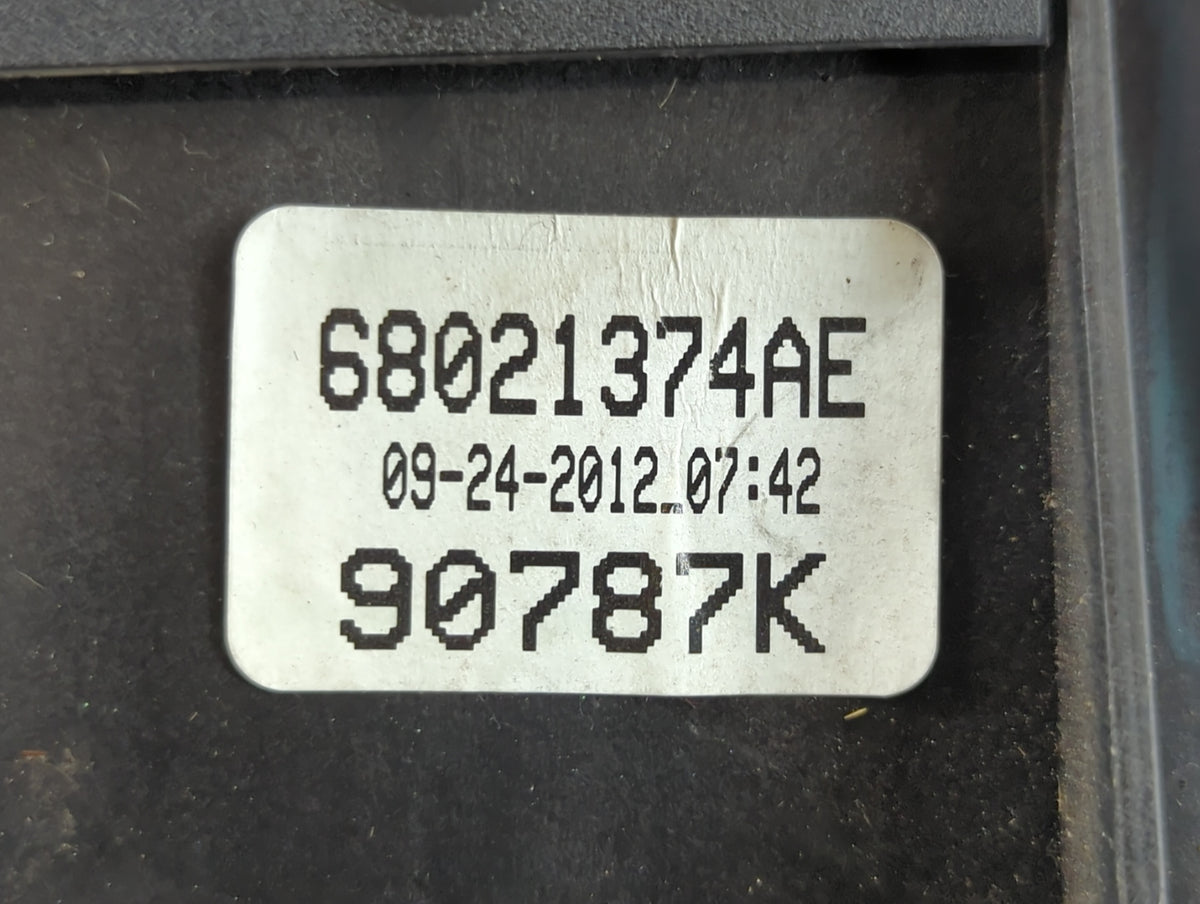 2013 Jeep Patriot Floor Console Assembly Shifter - Oemusedautoparts1.com