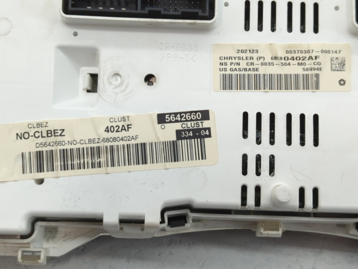 2013 Jeep Patriot Instrument Cluster Speedometer Gauges P/N:68080402AF D5642660, 402AF Fits OEM Used Auto Parts - Oemusedaut