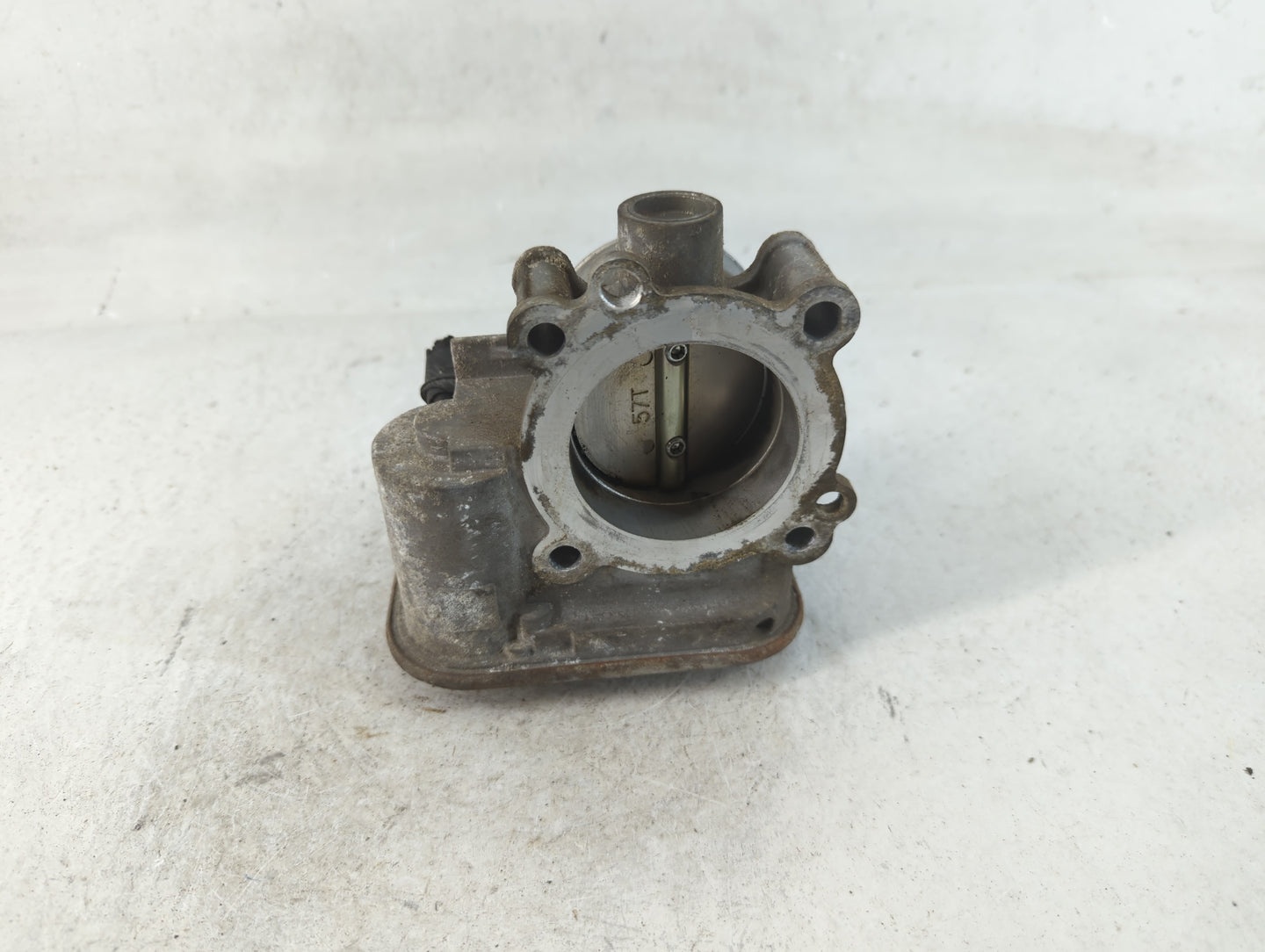 2007-2017 Jeep Patriot Throttle Body Fits Fits 2007 2008 2009 2010 2011 2012 2013 2014 2015 2016 2017 2018 OEM Used Auto Par