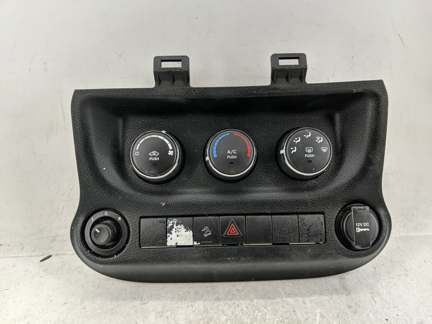 2011-2013 Jeep Wrangler Climate Control Module Temperature AC/Heater Replacement P/N:55111168AC Fits Fits 2011 2012 2013 OEM